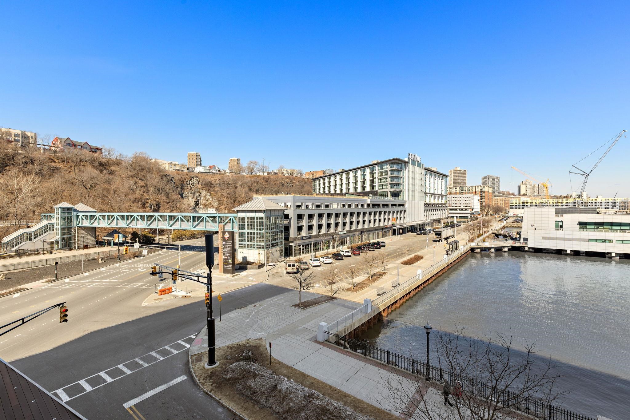 800 Avenue At Port Imperial #403, Weehawken, New Jersey image 22