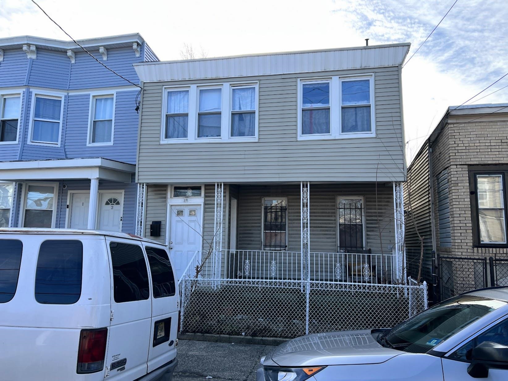 Photo 1 of 21 — 25 BOSTWICK AVE, Jersey City, NJ 07305