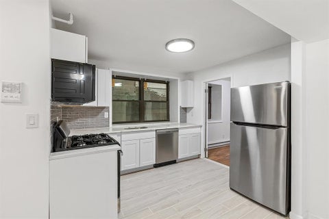 Condo For Sale - 427 Kennedy Blvd #BA1<br/> Hudson County, Bayonne, NJ 07002