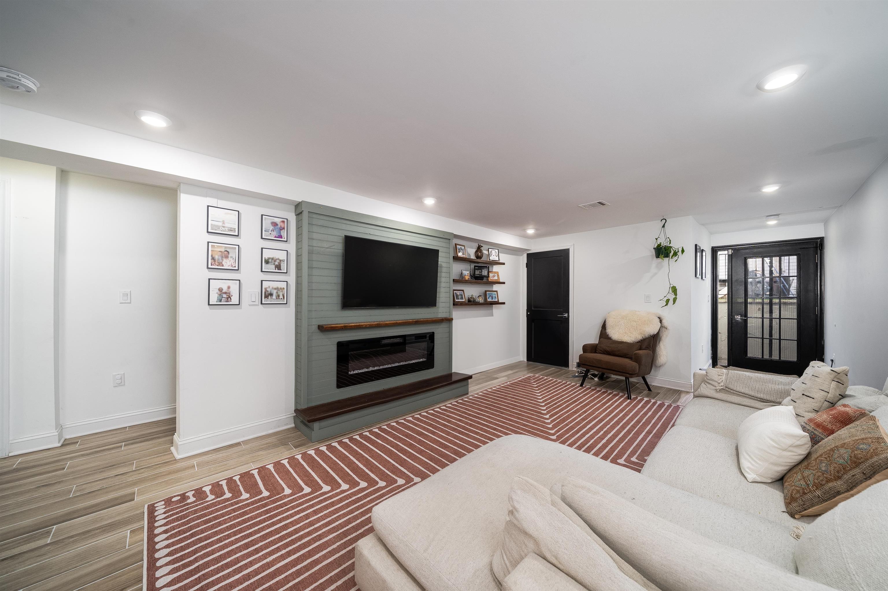 201 Zabriskie St #1, Jersey City, New Jersey image 6