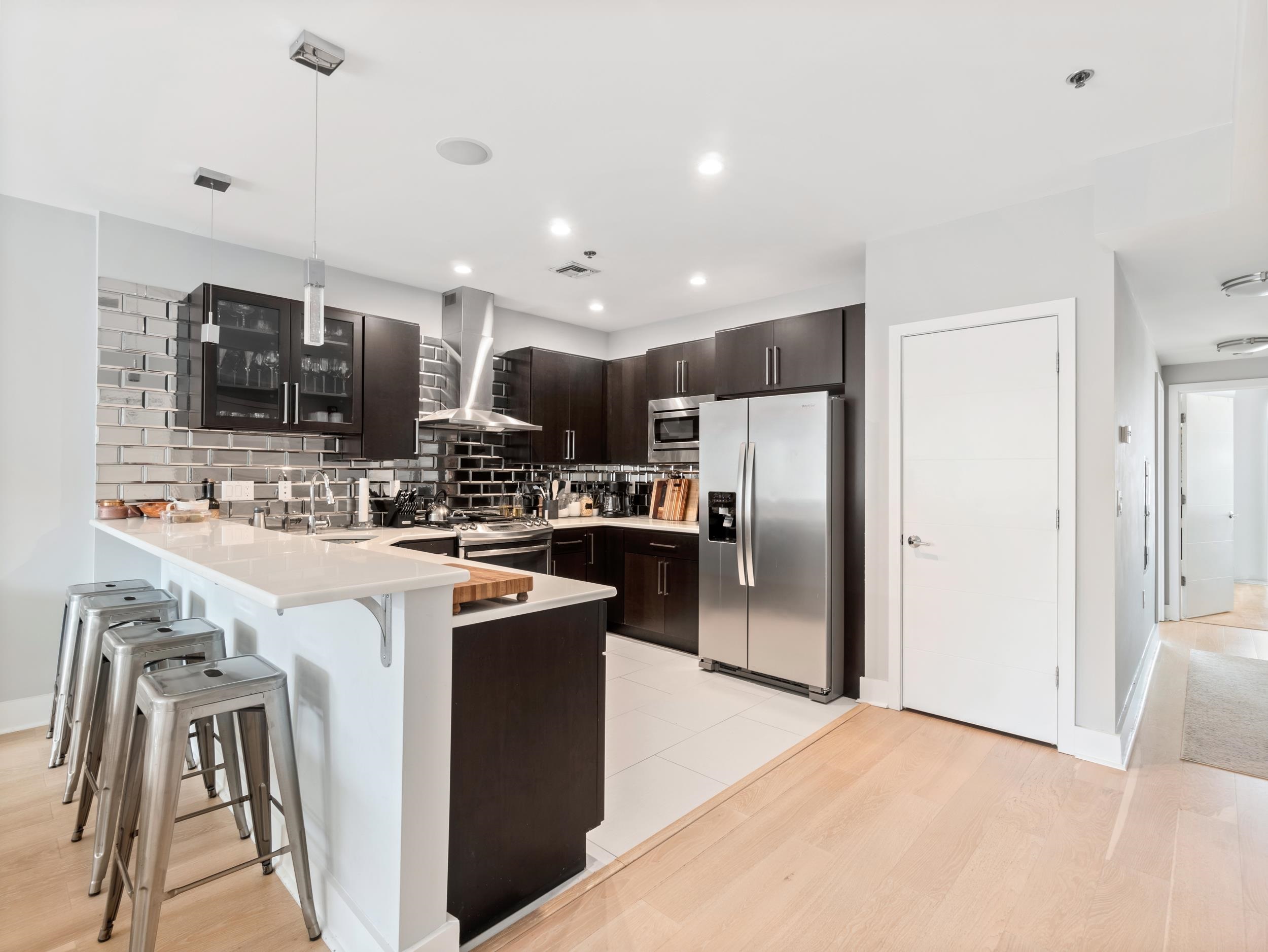 626 Grand St #4, Hoboken, New Jersey image 3