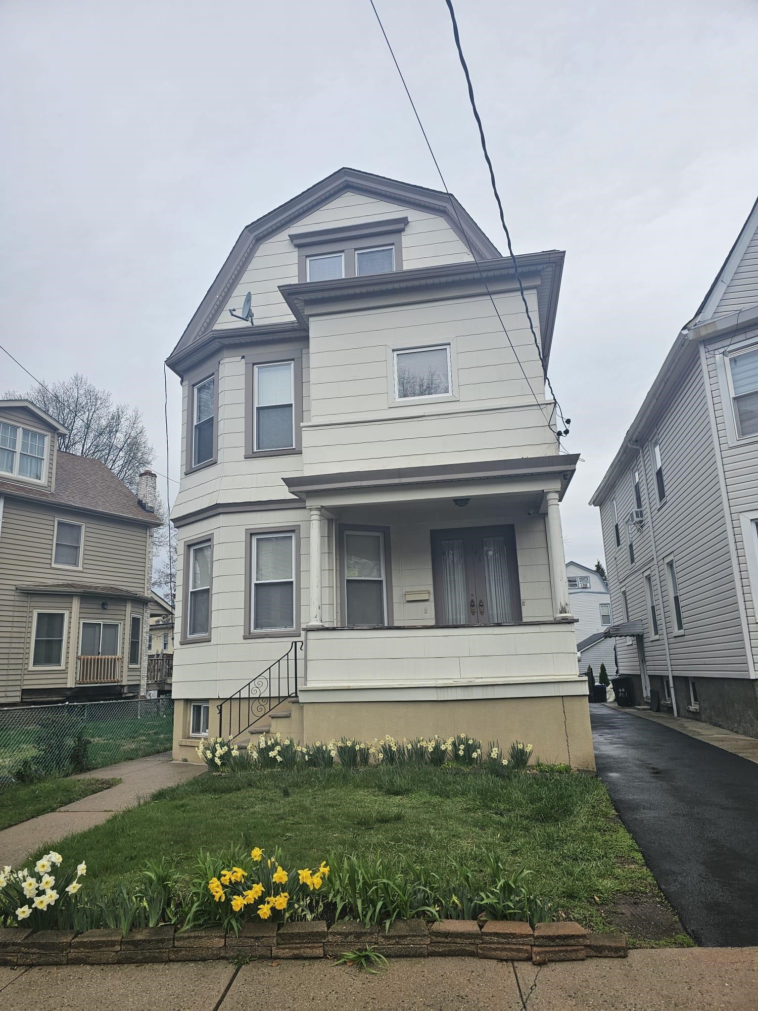 MLS: 250007796