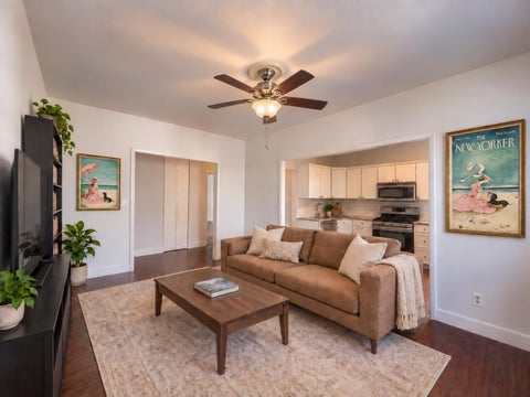 Apartment For Rent - 761 Avenue A #8<br/> Bayonne, NJ 07002