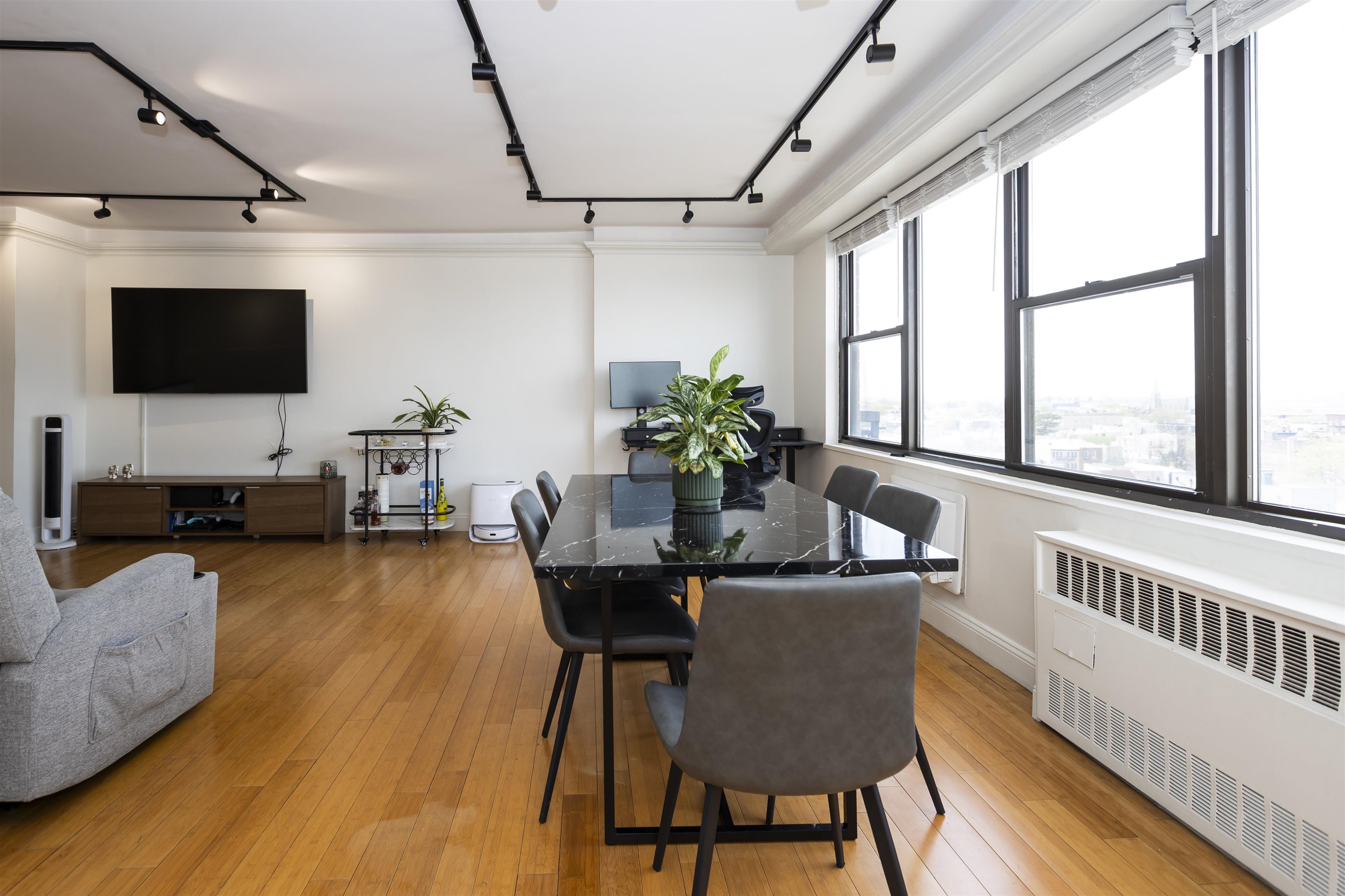 500 Central Ave #912, Union City, New Jersey image 6