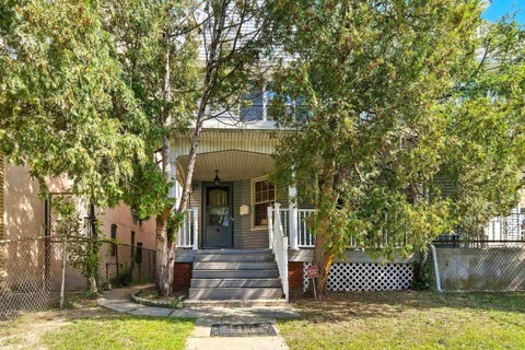 Homes For Sale - 68 Danforth Ave<br/> Jersey City, NJ 07304