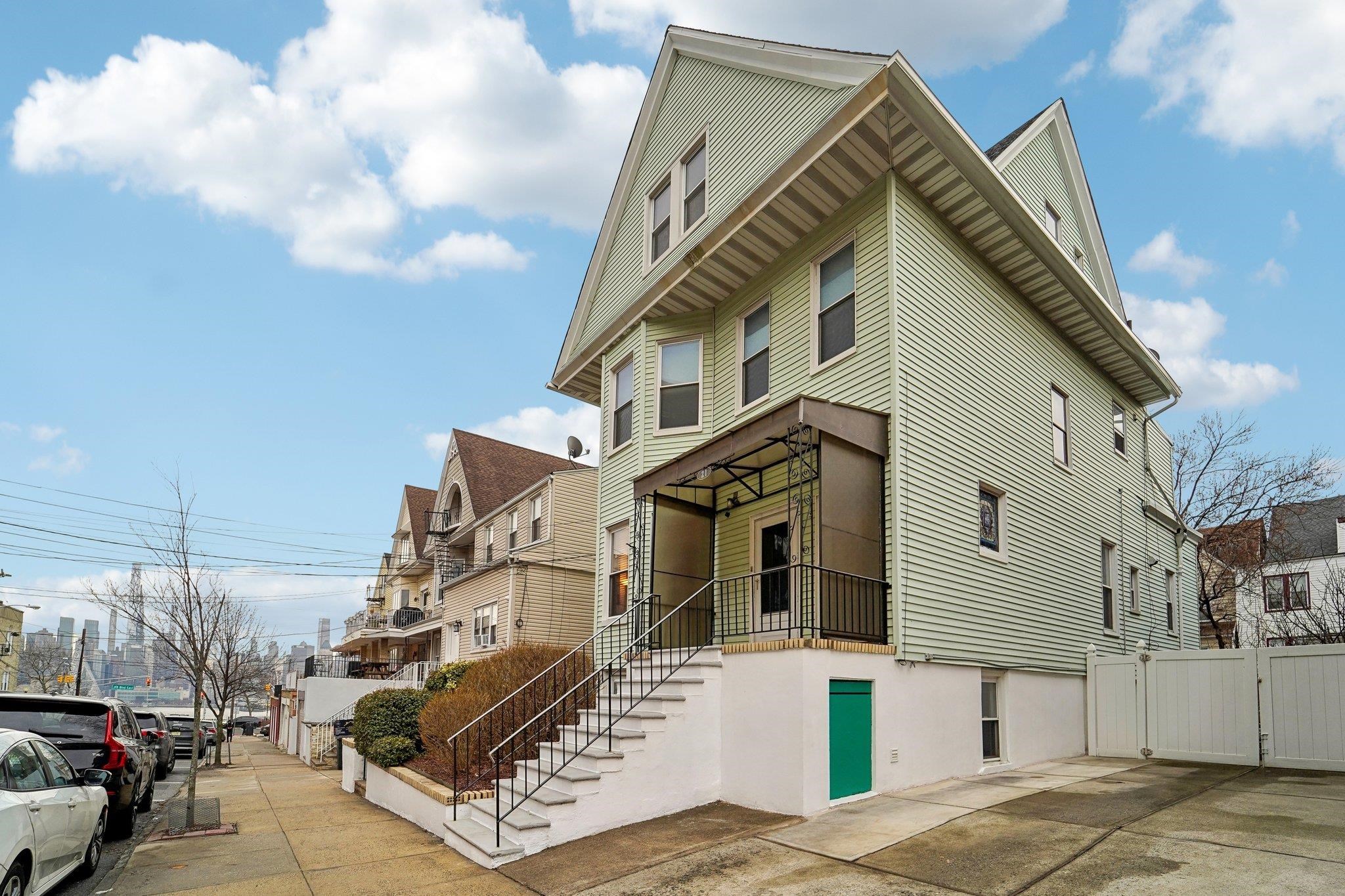 21-23 48TH ST