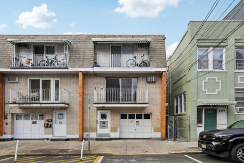 Multifamily For Sale - 6107 Palisade Ave<br/> West New York, NJ 07093