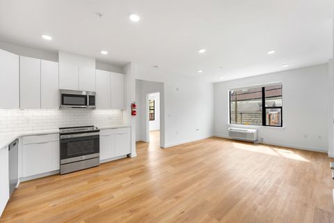 Homes For Rent - 175 West 7th St #410<br/> Bayonne, NJ 07002