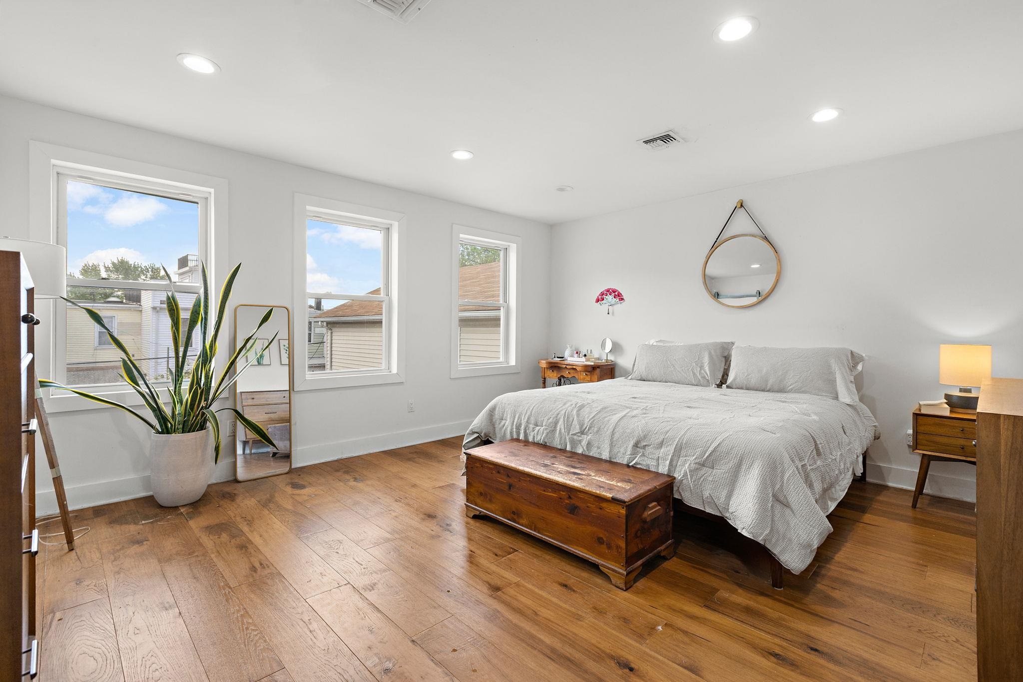 133 Congress St, Jersey City, New Jersey image 15