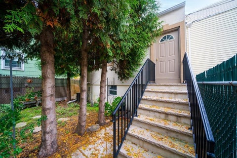 Homes For Rent - 100 Central Ave #3<br/> Jersey City, NJ 07306