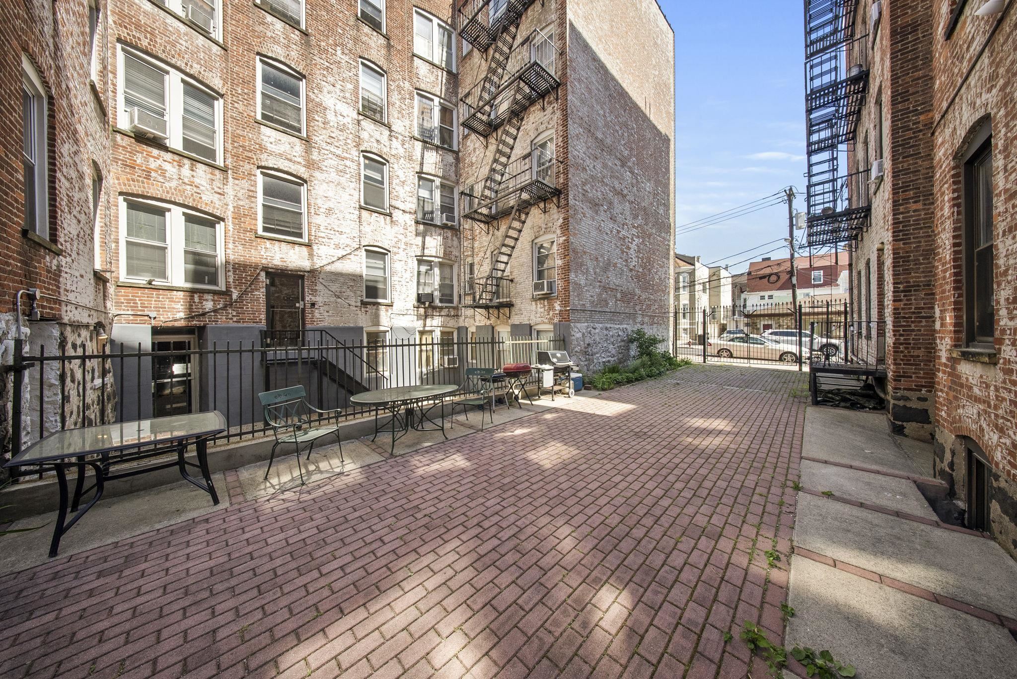 1055 Blvd East #D3, Weehawken, New Jersey image 13