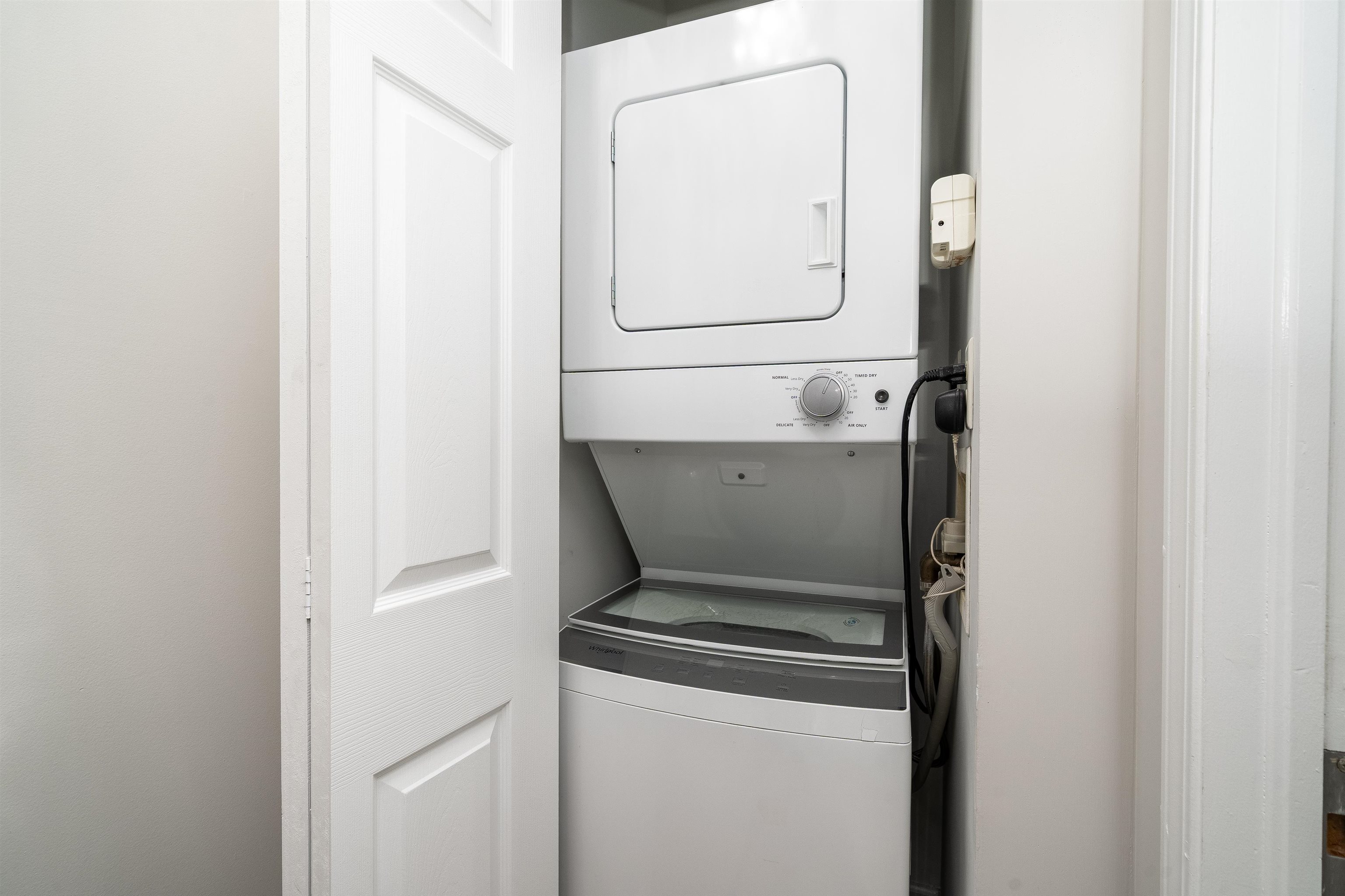 20 2nd St #2503, Jersey City, New Jersey image 24