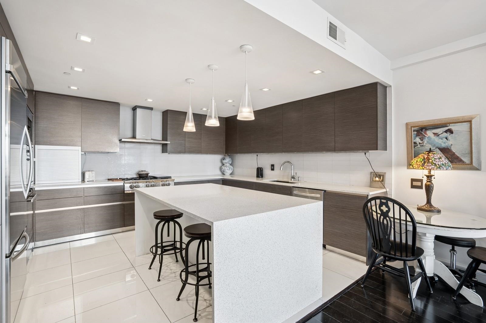 8100 River Rd #1101, North Bergen, New Jersey image 3