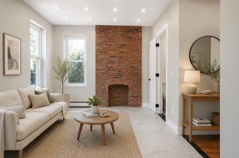 Condo For Sale - 127 Van Horne St #2<br/> Jersey City, NJ 07304