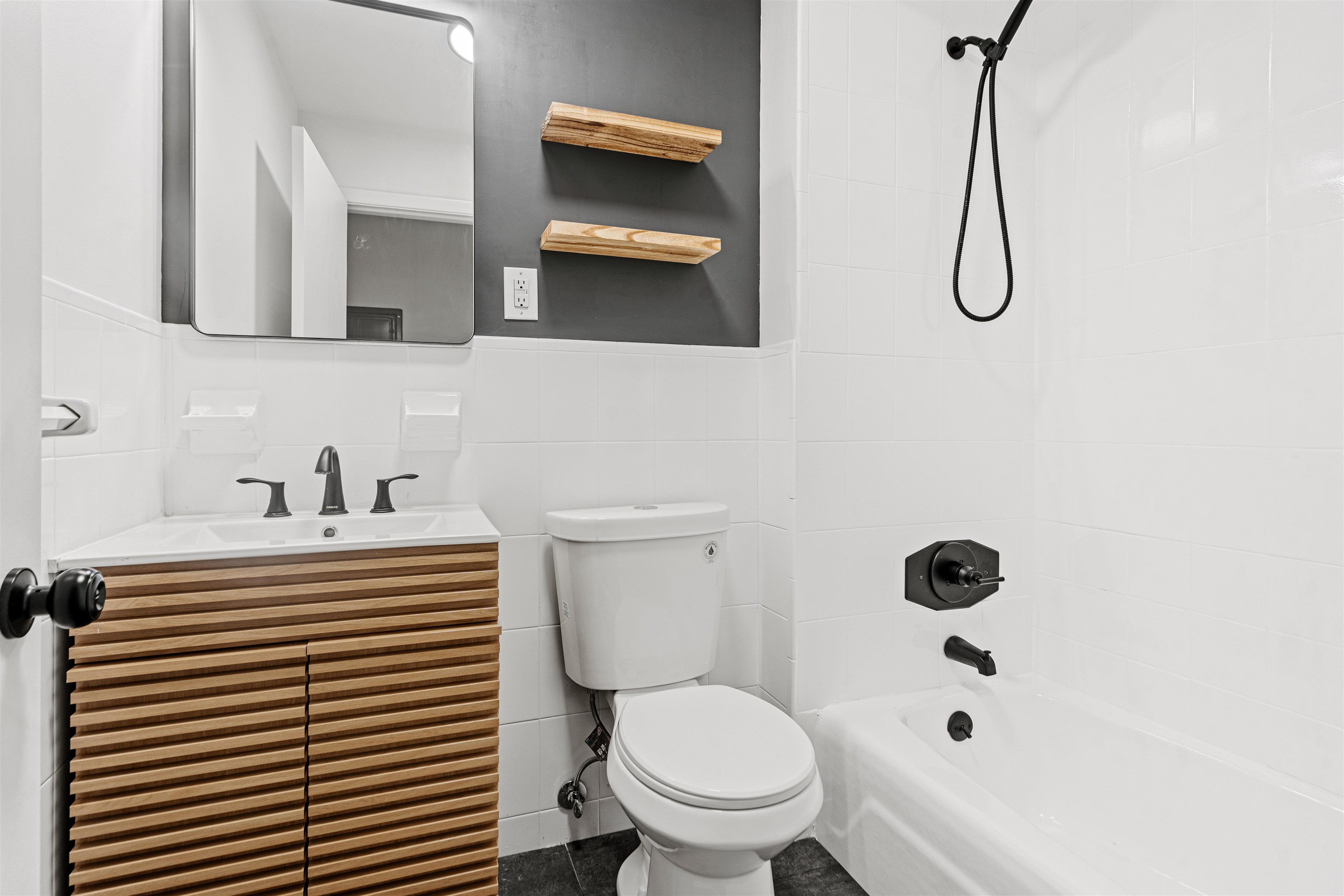422 Grand St #4, Hoboken, New Jersey image 10