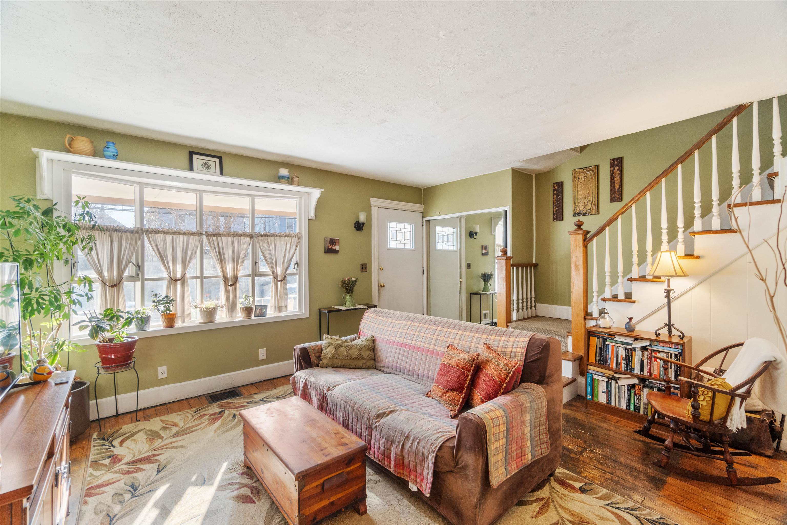 43 West 40th St, Bayonne, New Jersey image 4
