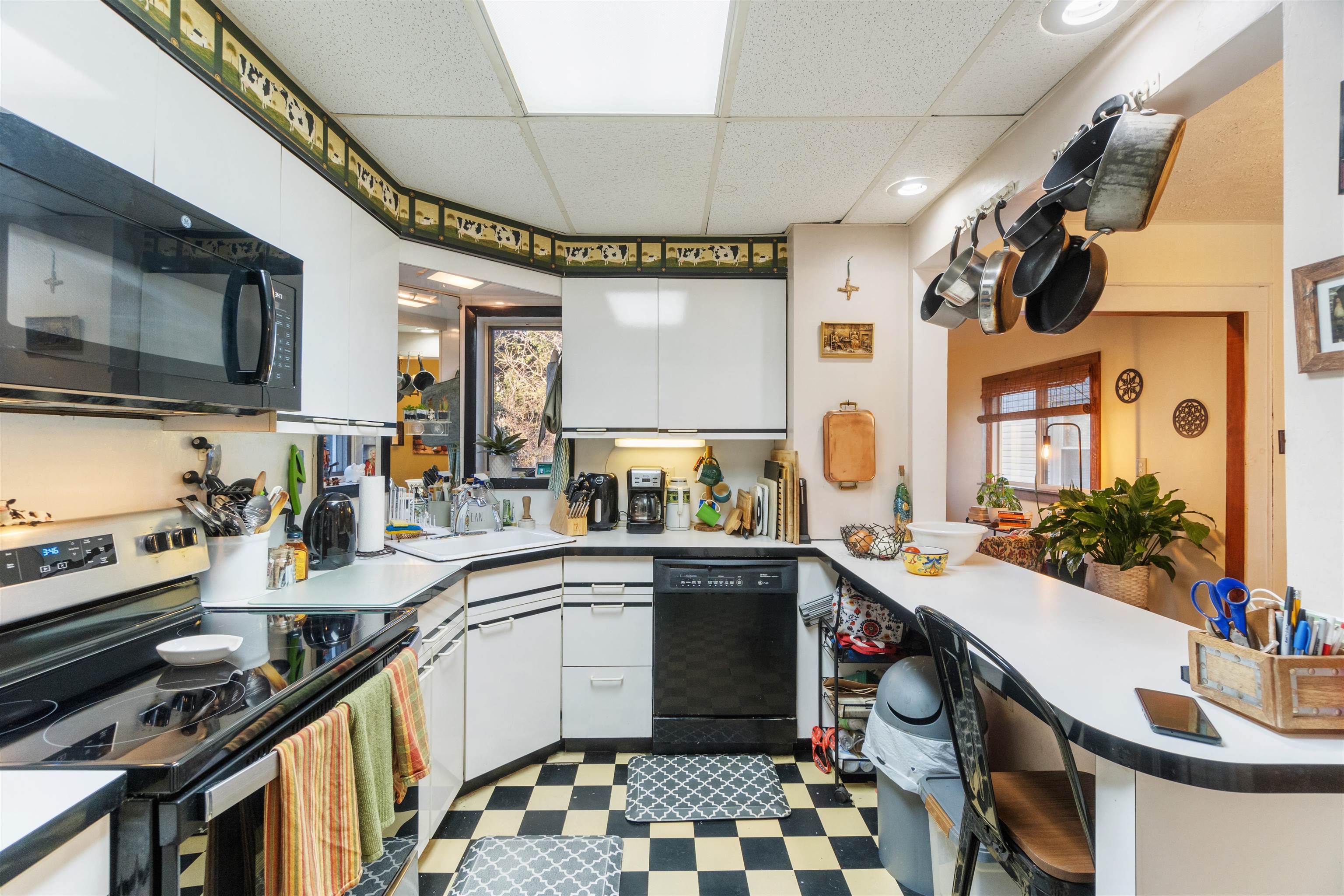 43 West 40th St, Bayonne, New Jersey image 9