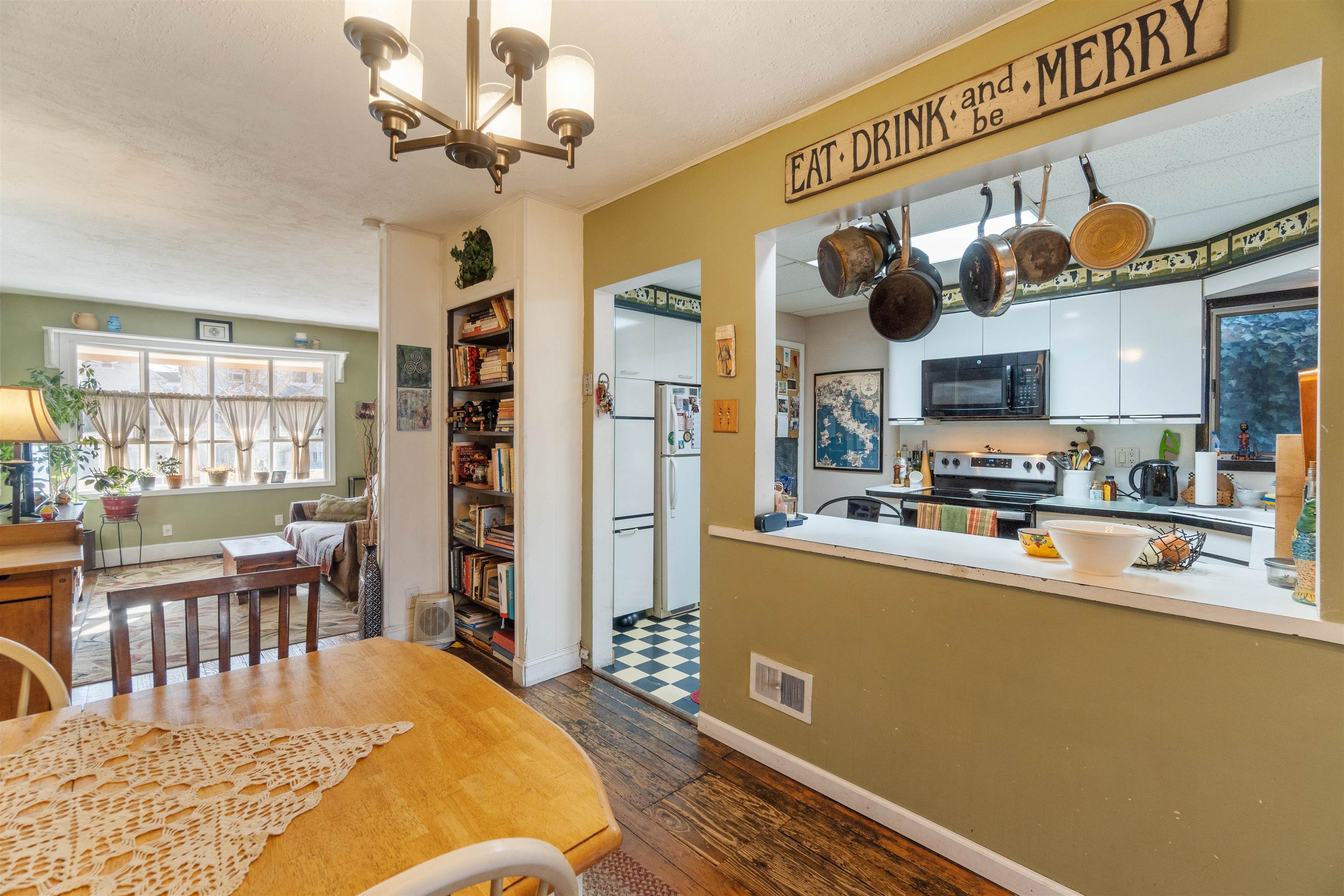 43 West 40th St, Bayonne, New Jersey image 6