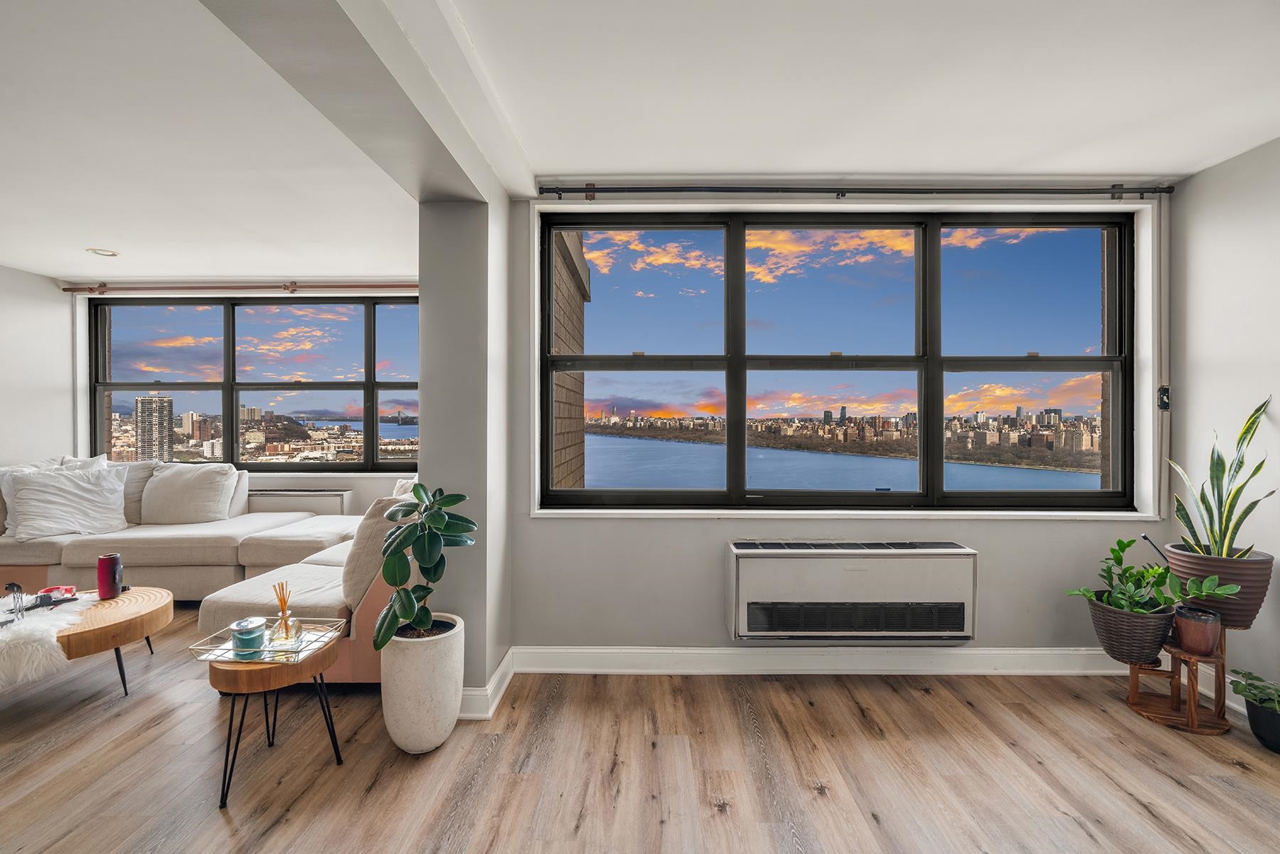7004 Blvd East #42C, Guttenberg, New Jersey image 3