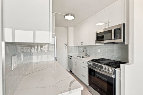 Homes For Rent - 500 Central Ave #714<br/> Union City, NJ 07087