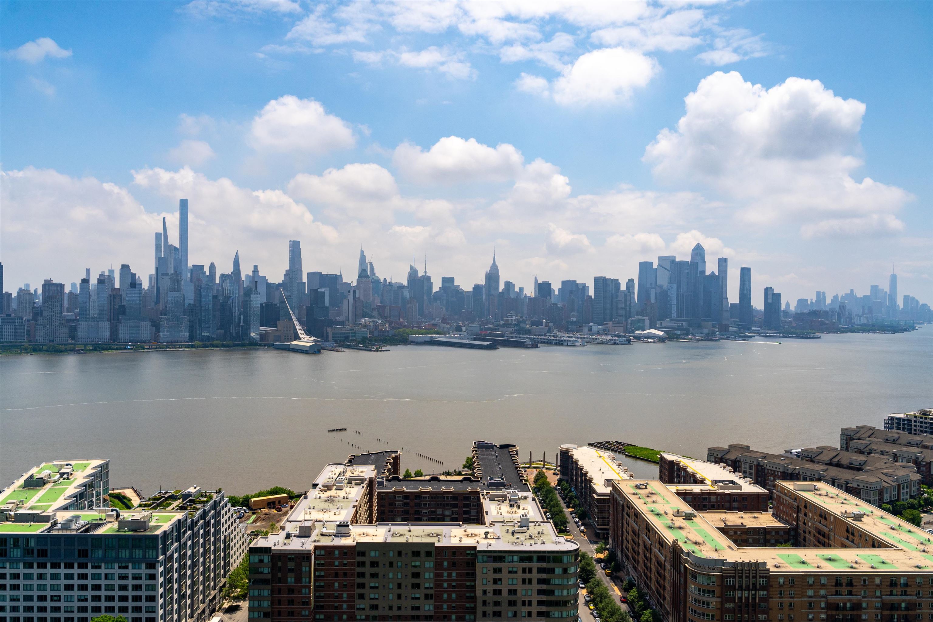 6040 Blvd East #23G, West New York, New Jersey image 31