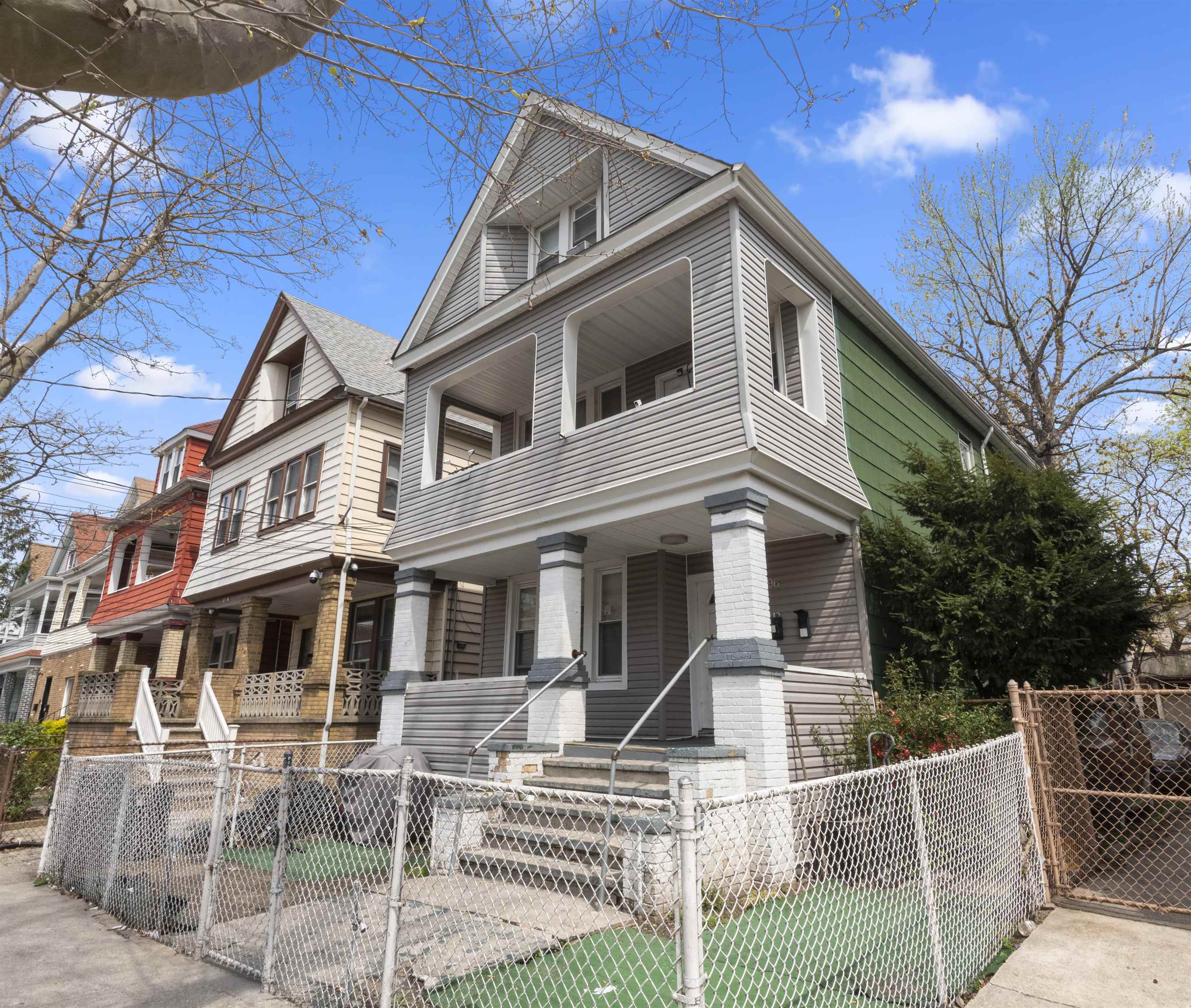 96 WADE ST
