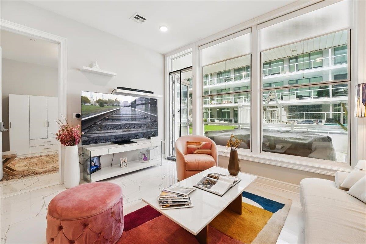3 Somerset Lane #307, Edgewater, New Jersey image 2