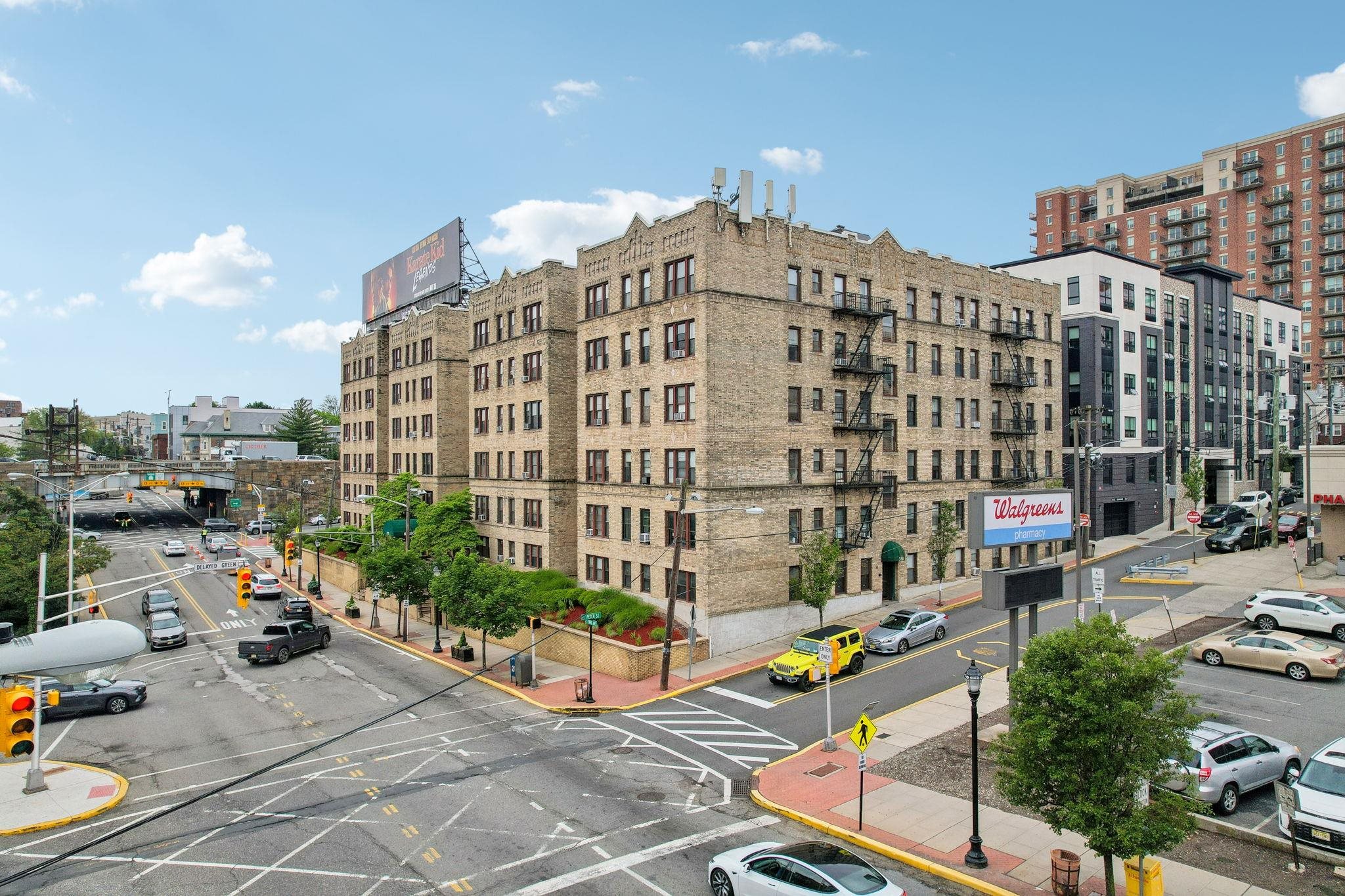 3315 Pleasant Ave #314, Union City, New Jersey image 29