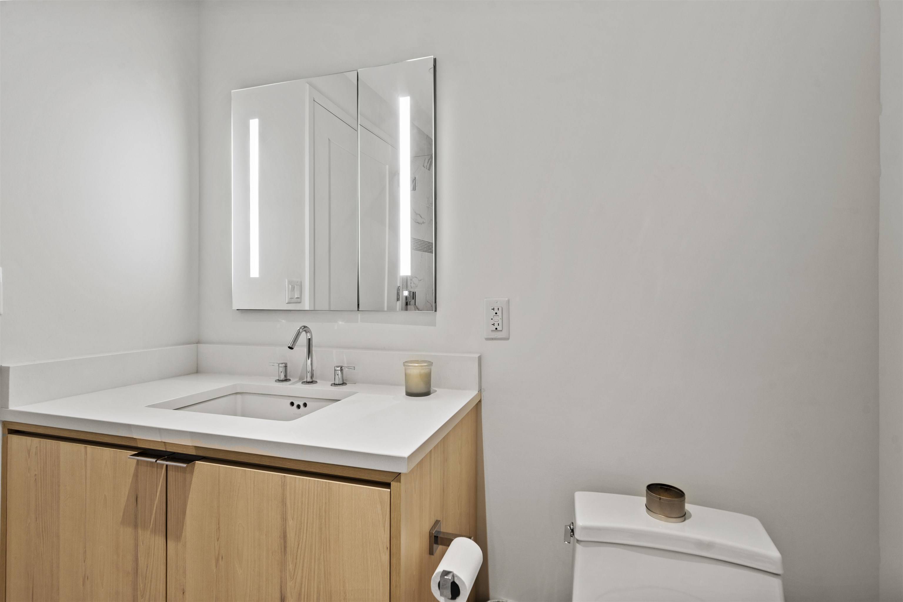 800 Avenue At Port Imperial #317, Weehawken, New Jersey image 25