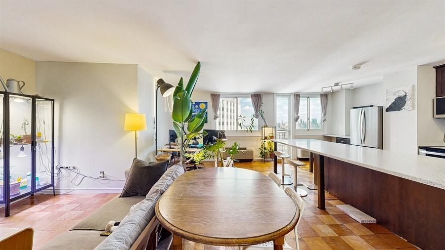 100 Manhattan Ave #1912, Union City, New Jersey image 3