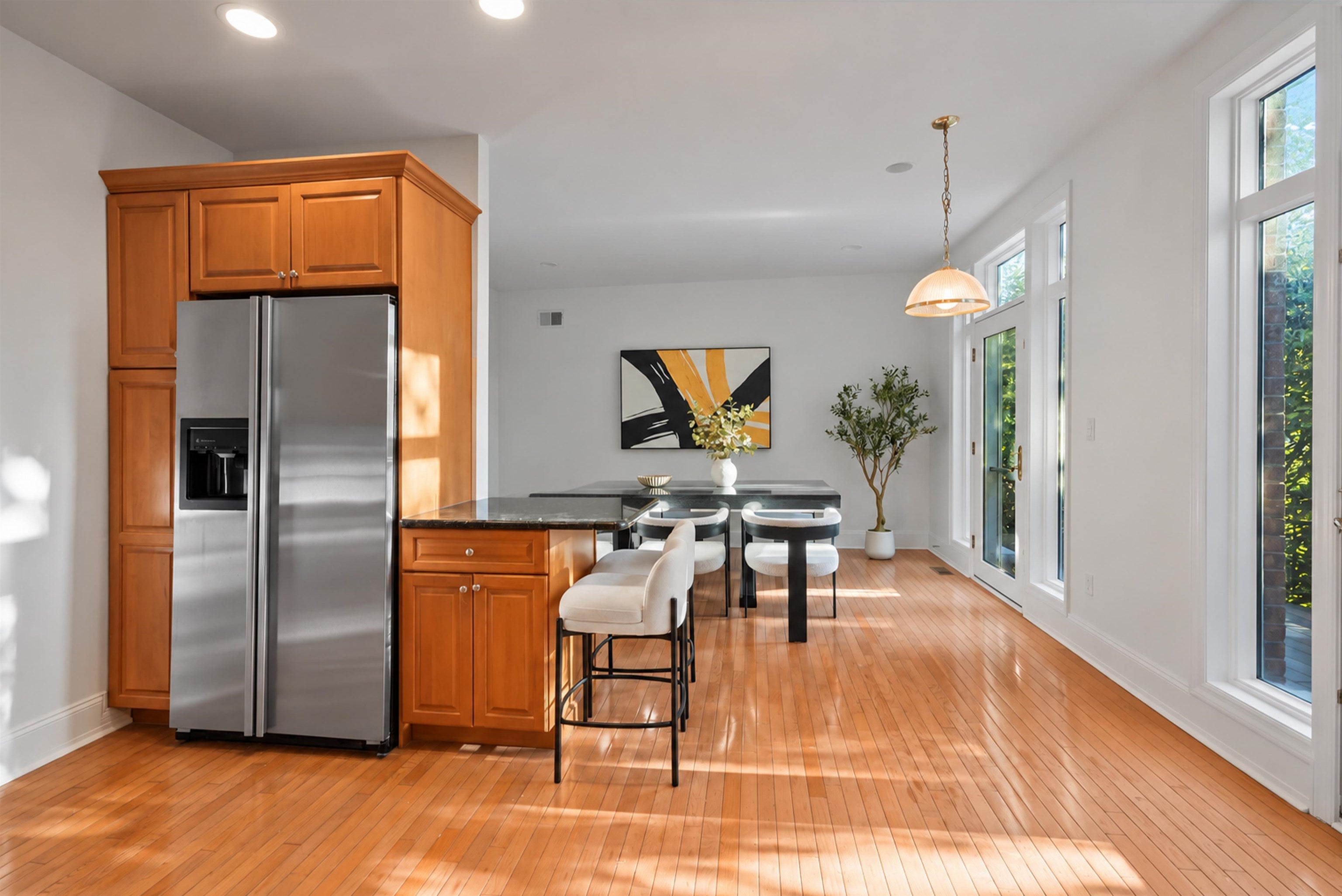 105 HUDSON COVE