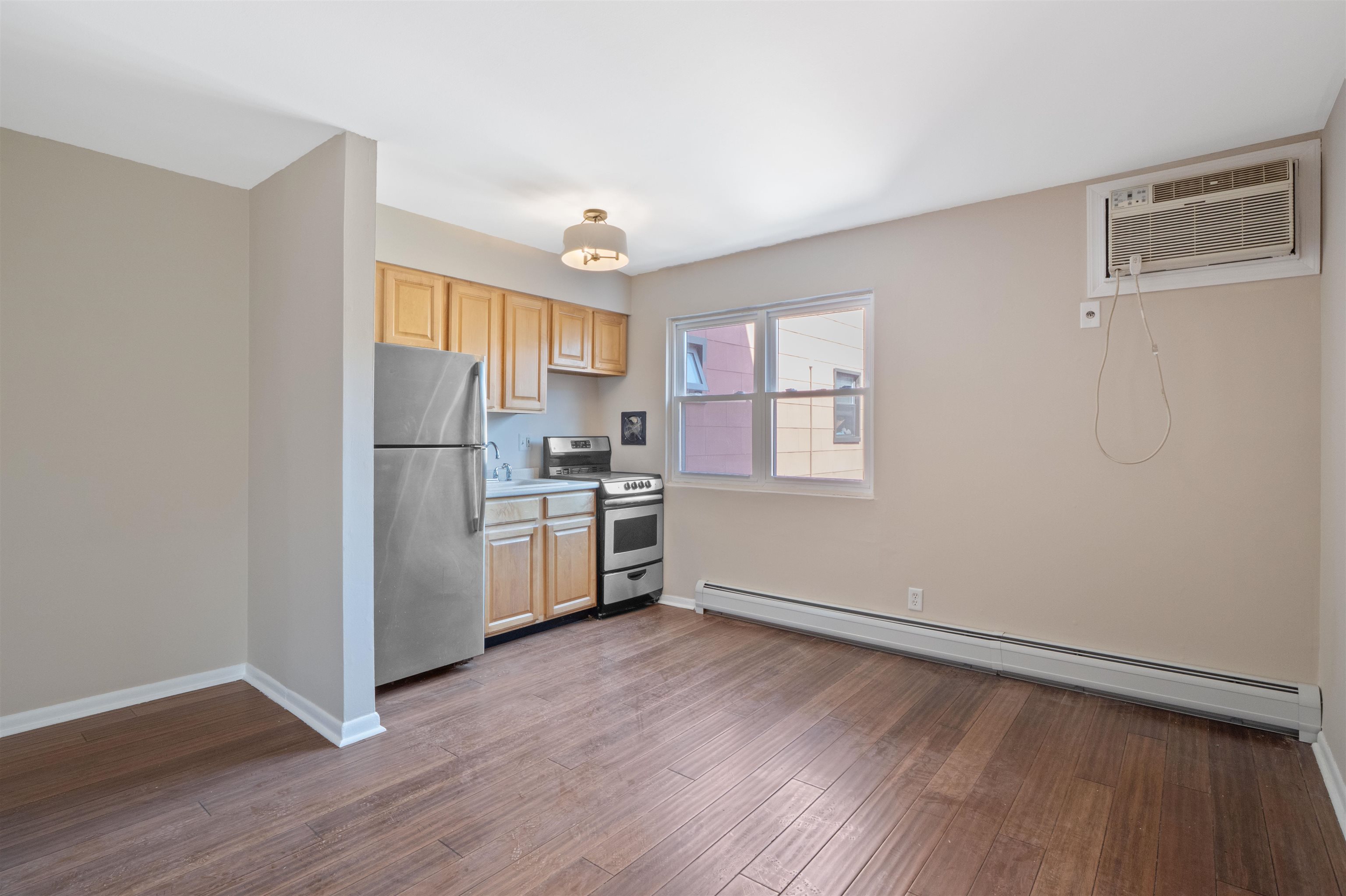 56 68th St #5, Guttenberg, New Jersey image 3