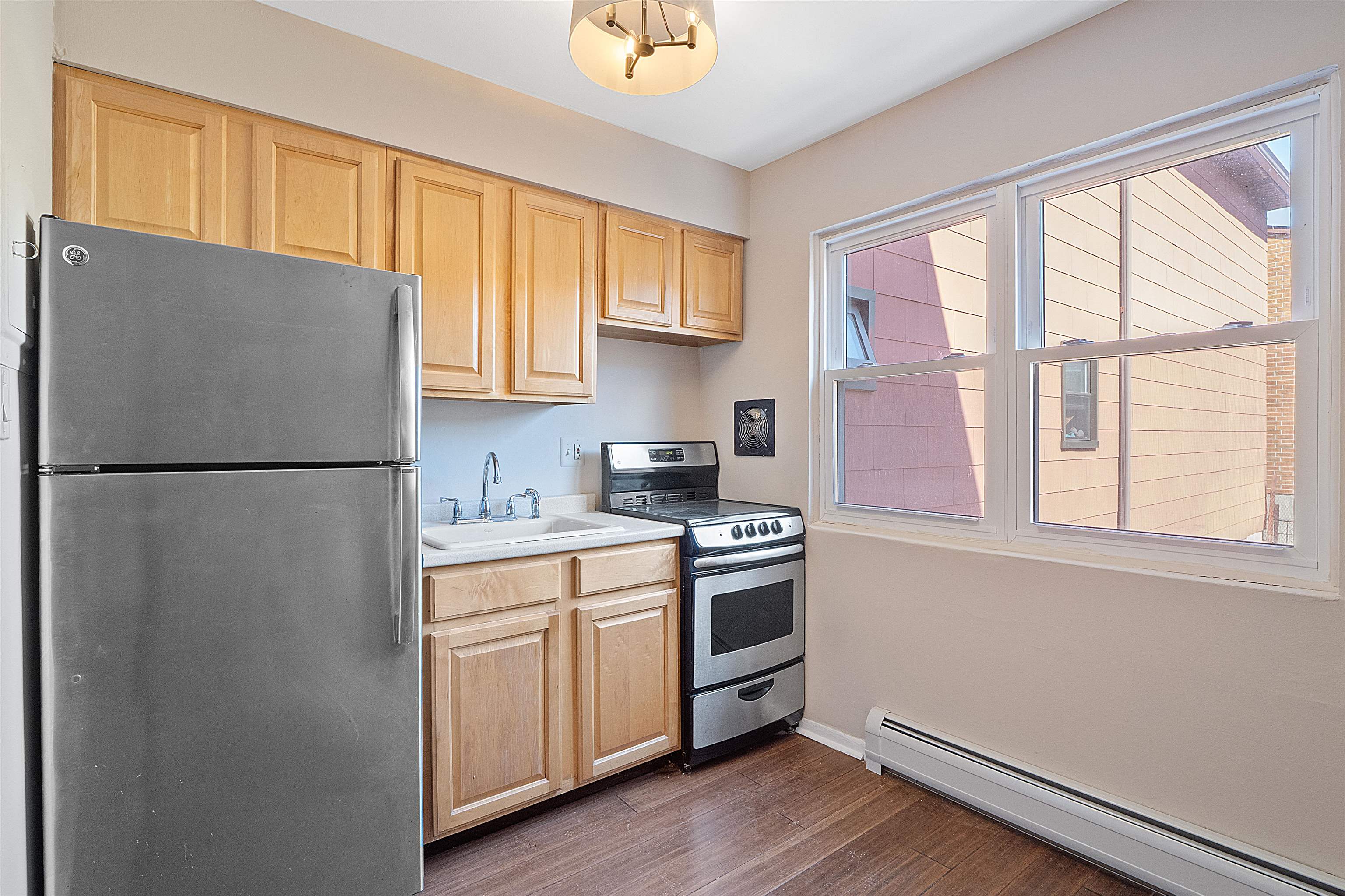 56 68th St #5, Guttenberg, New Jersey image 6