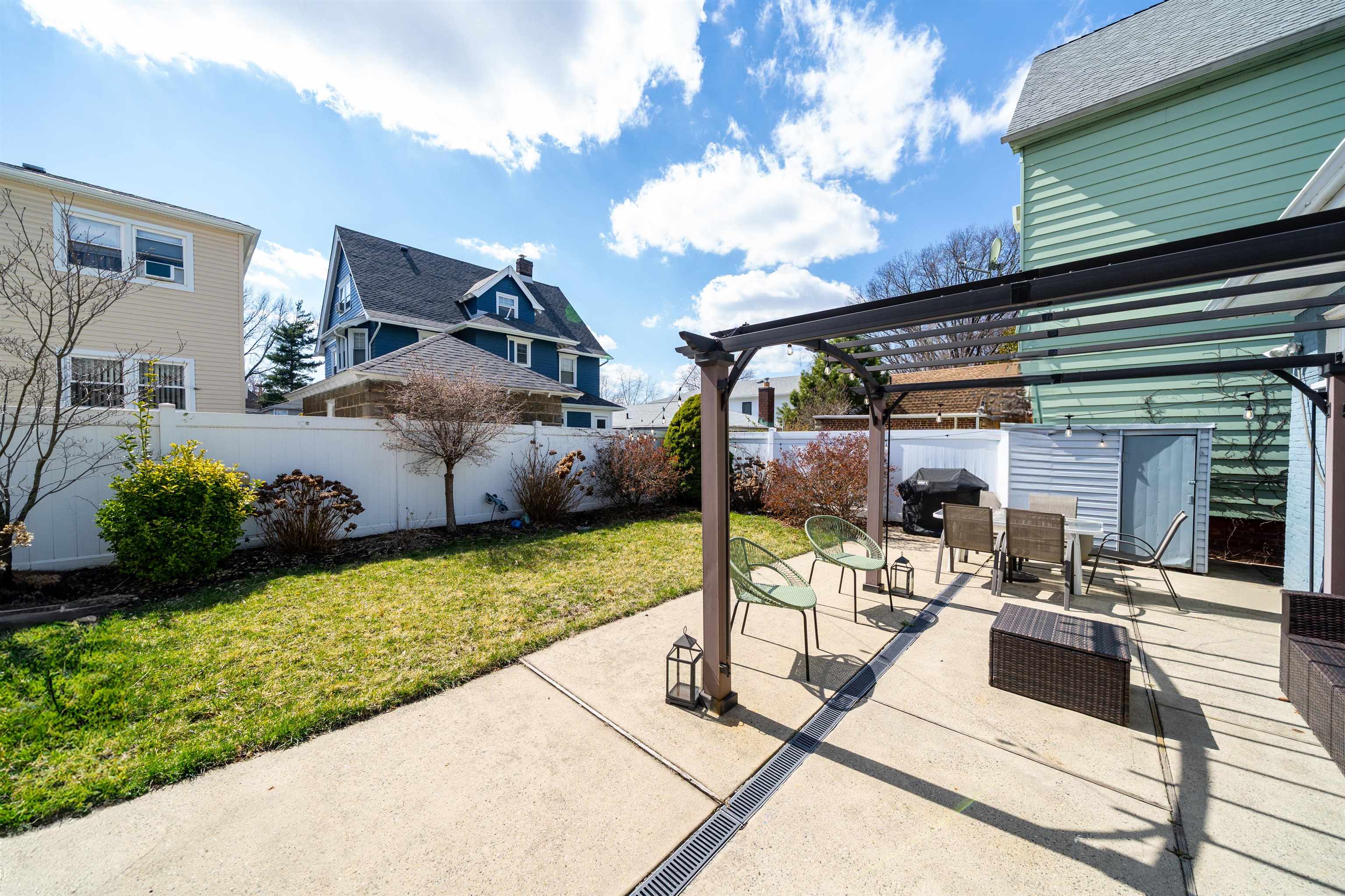 78 West 36th St, Bayonne, New Jersey image 24