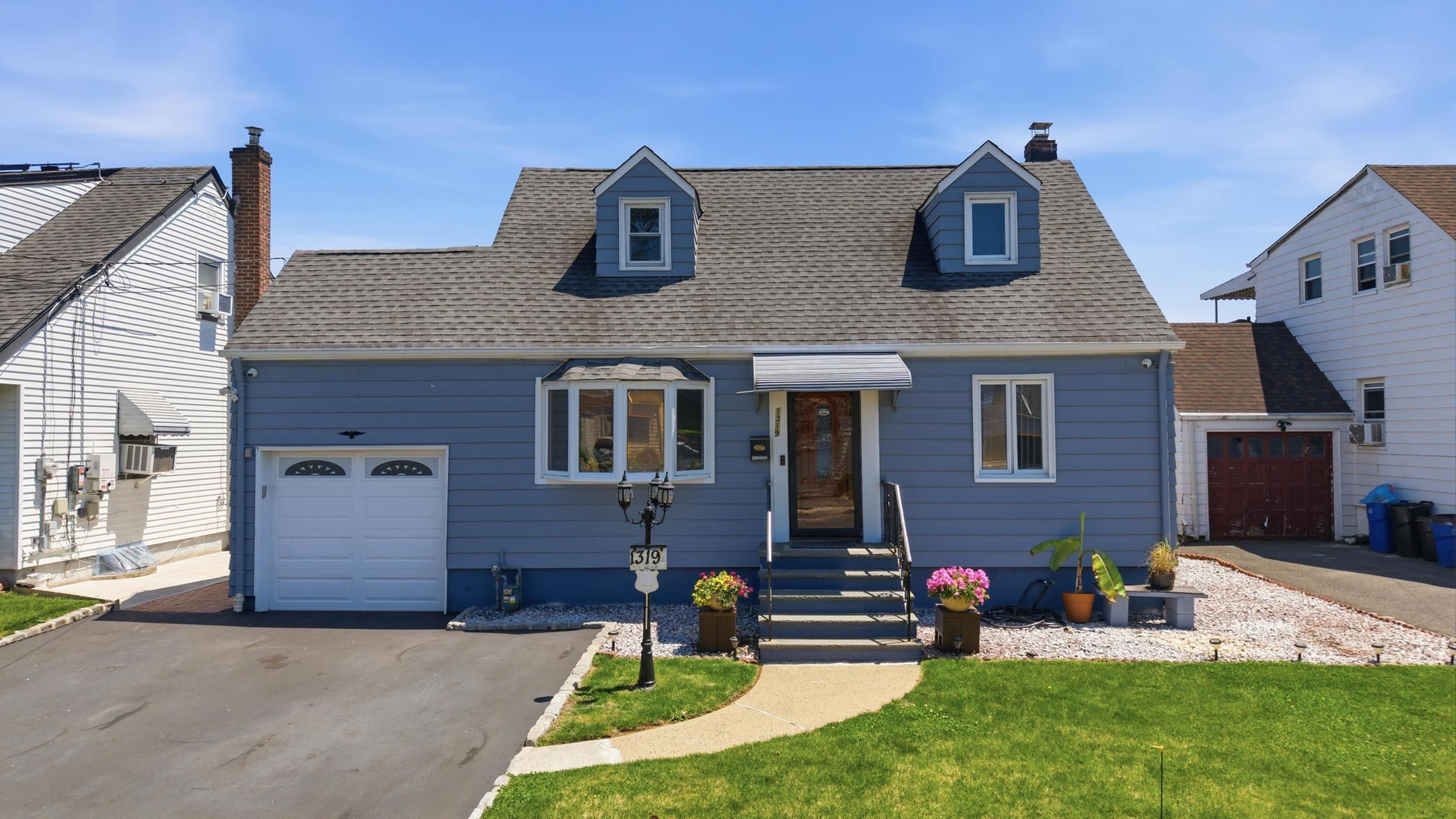 1319 LIBERTY AVE
