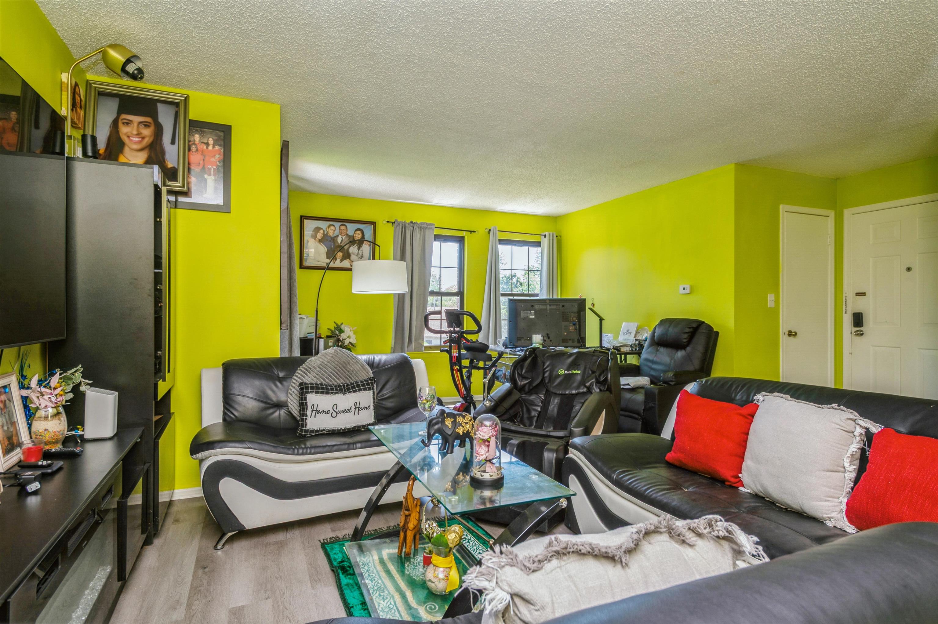 114 Griggs Pl, EAST BRUNSWICK, New Jersey image 6