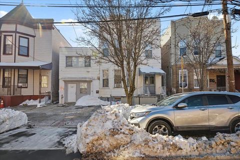Multifamily For Sale - 229 48th St<br/> Union City, NJ 07087