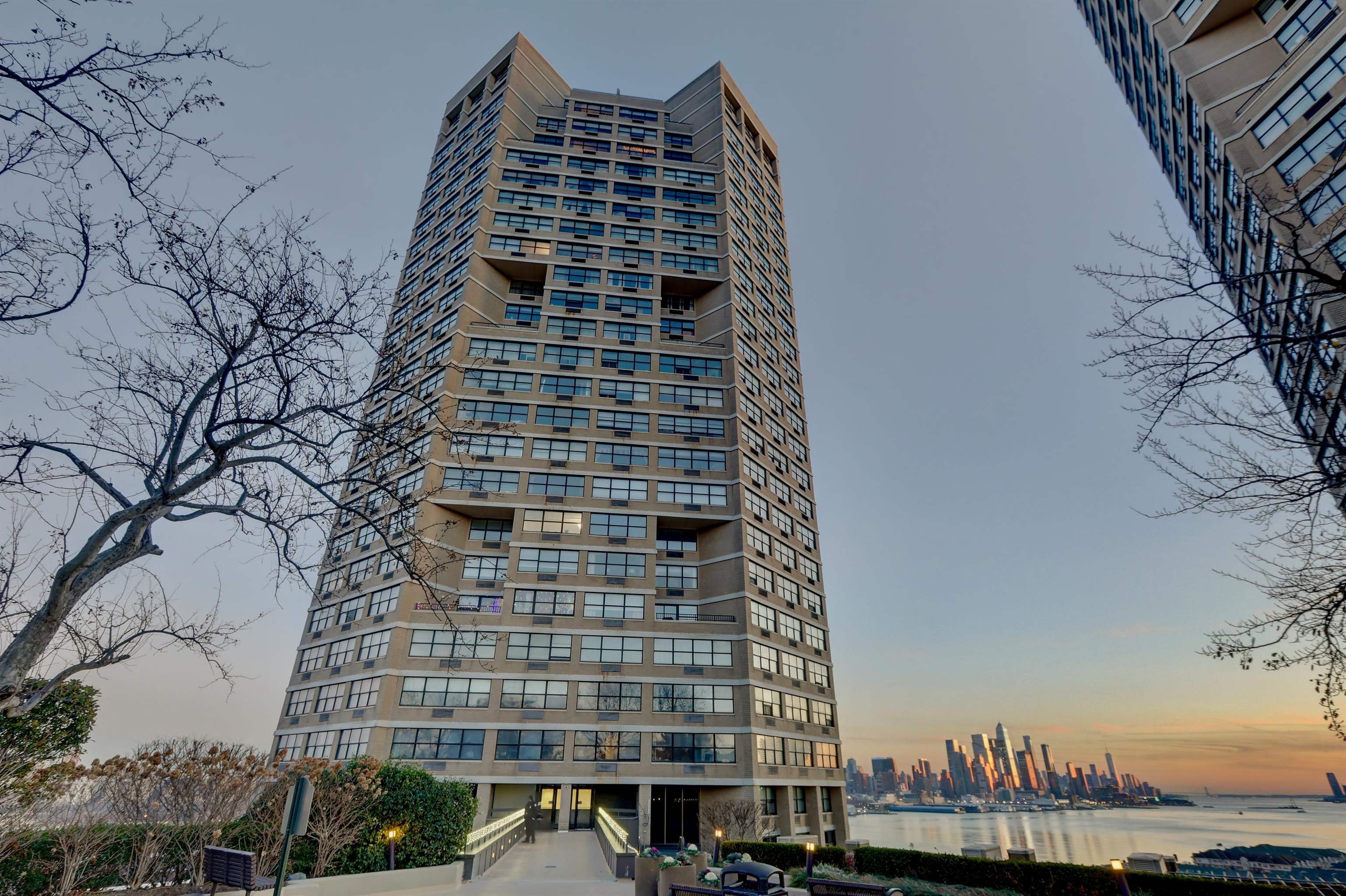 7002 Blvd East #4D, Guttenberg, New Jersey image 32