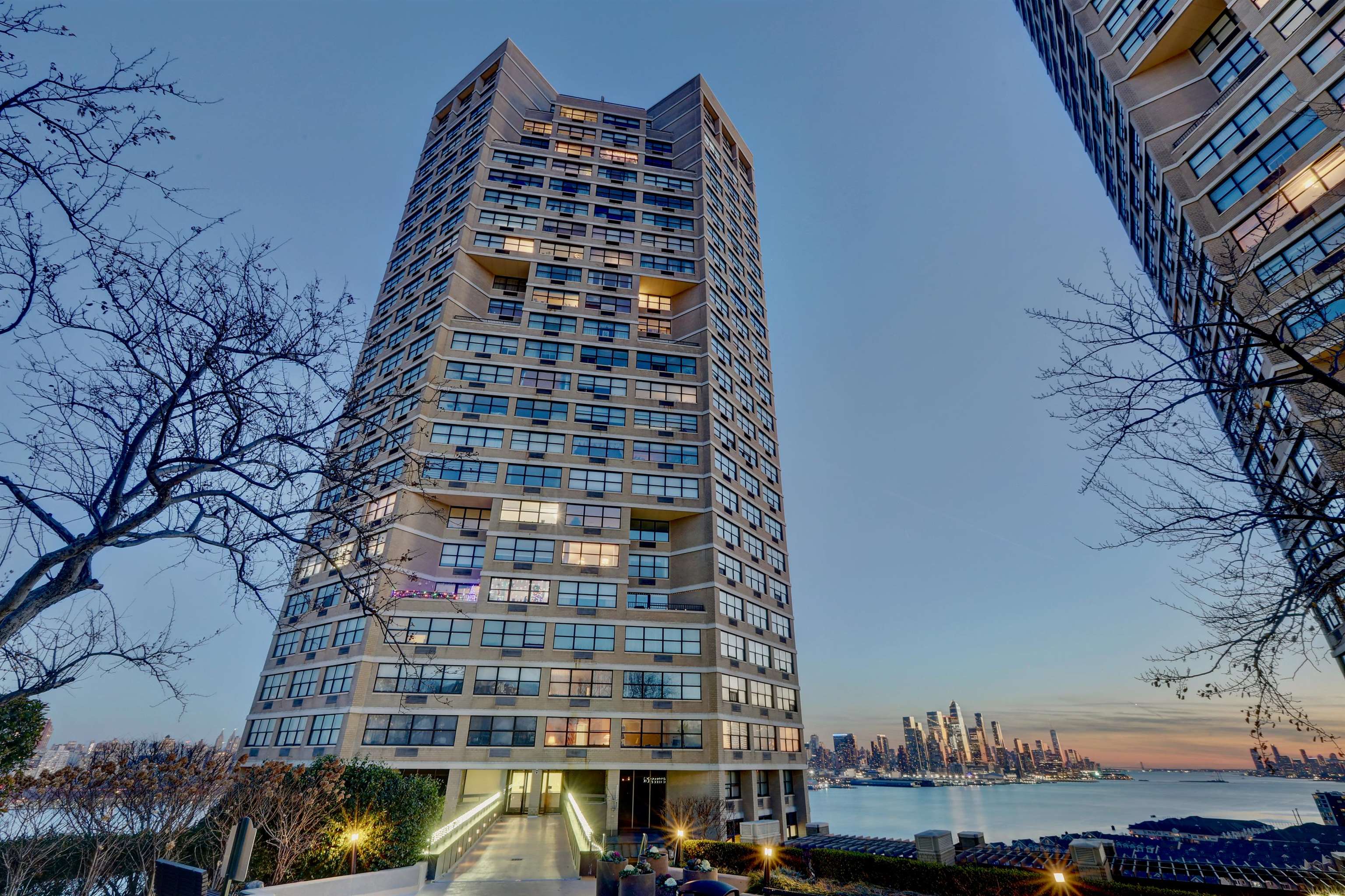 7002 Blvd East #4D, Guttenberg, New Jersey image 39