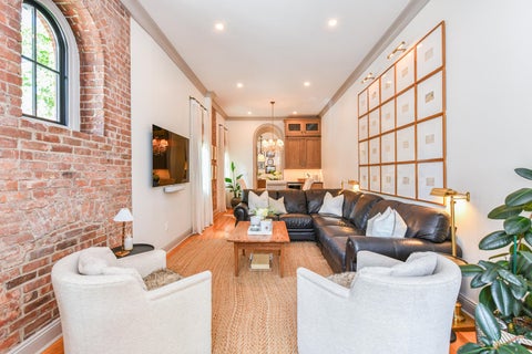 Condo For Sale - 500 Hudson St #1B<br/> Hoboken, NJ 07030