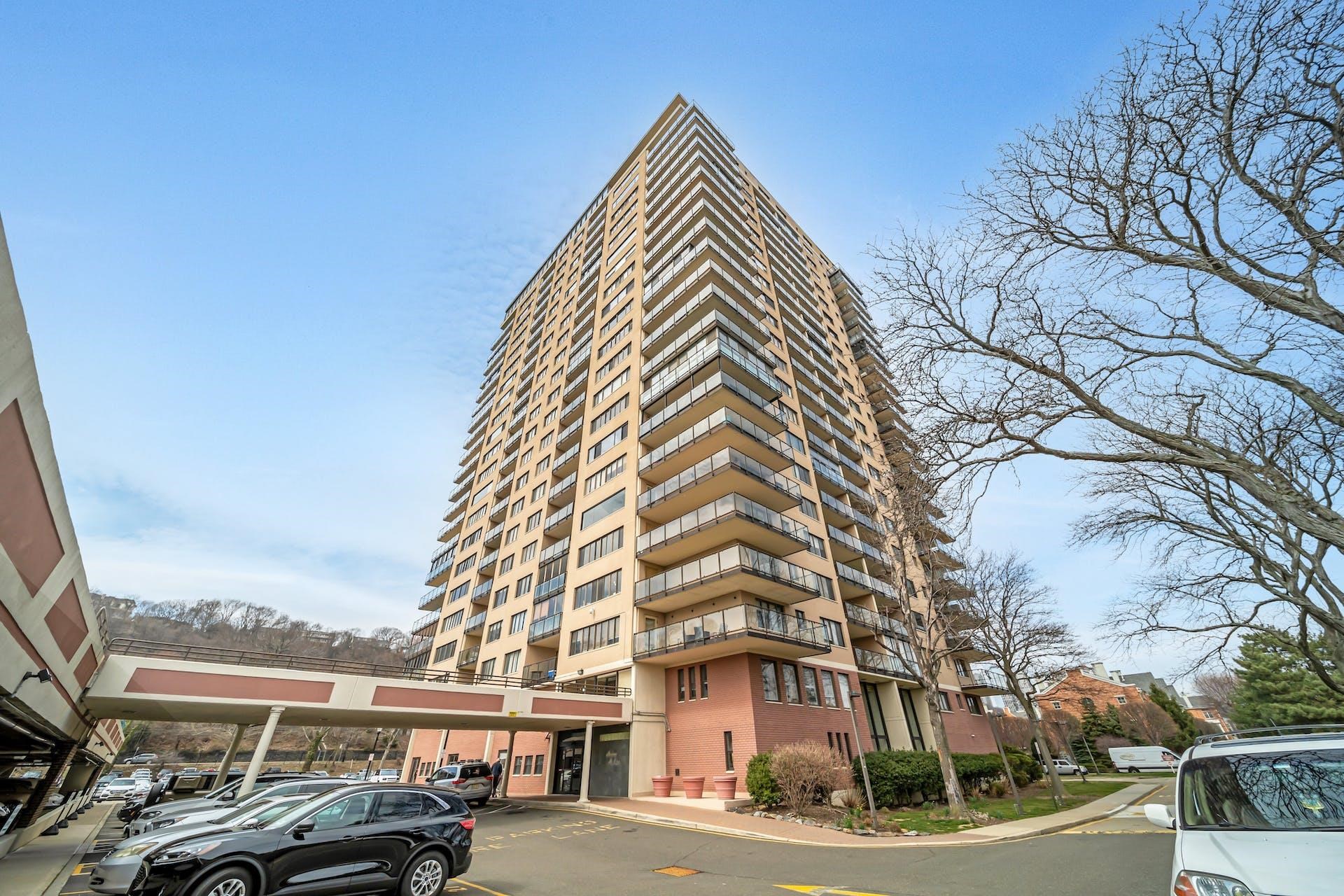 1203 River Rd #PH 2, Edgewater, New Jersey image 24