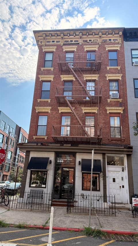 Condo For Sale - 133 Madison St #2R<br/> Hudson County, Hoboken, NJ 07030