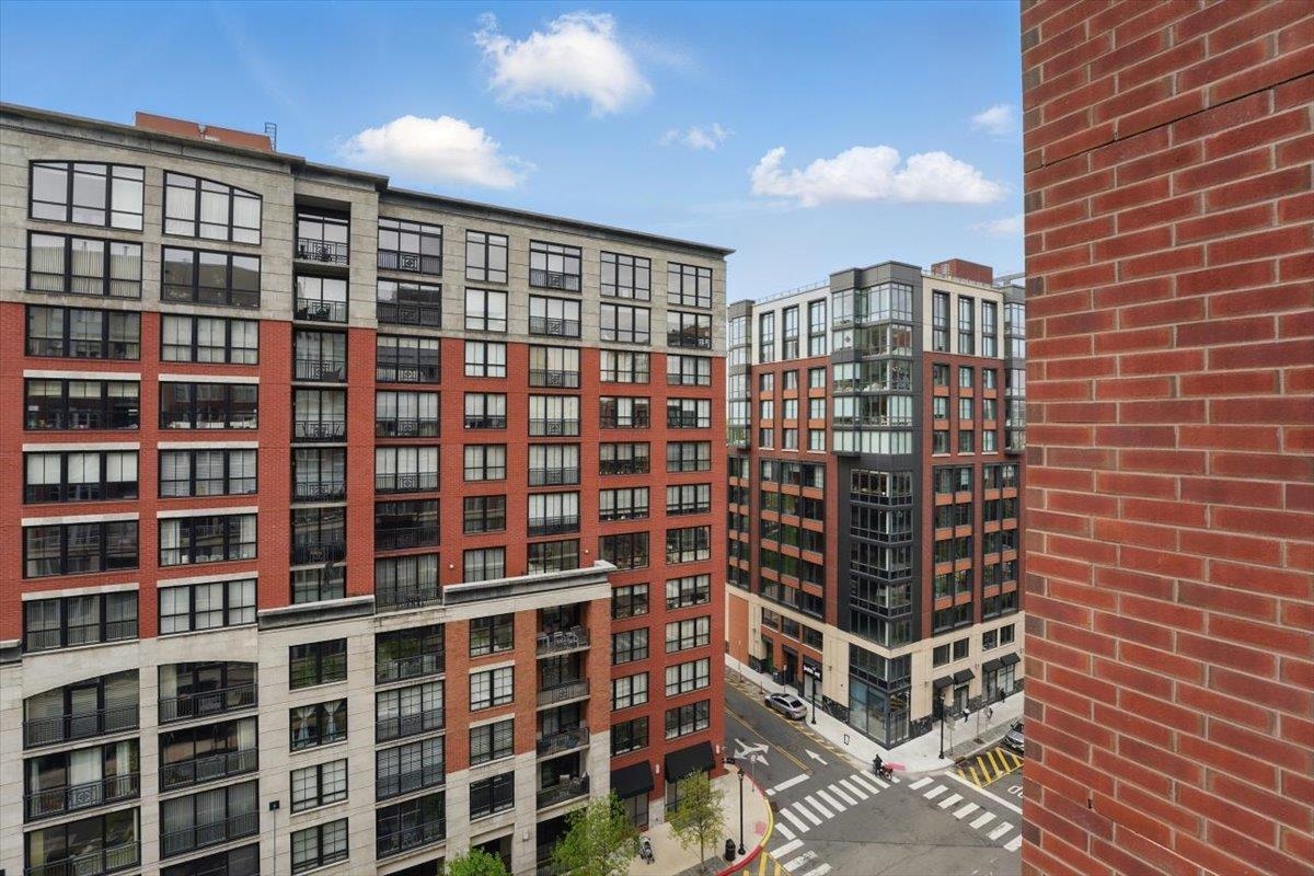 1125 Maxwell Lane #908, Hoboken, New Jersey image 21