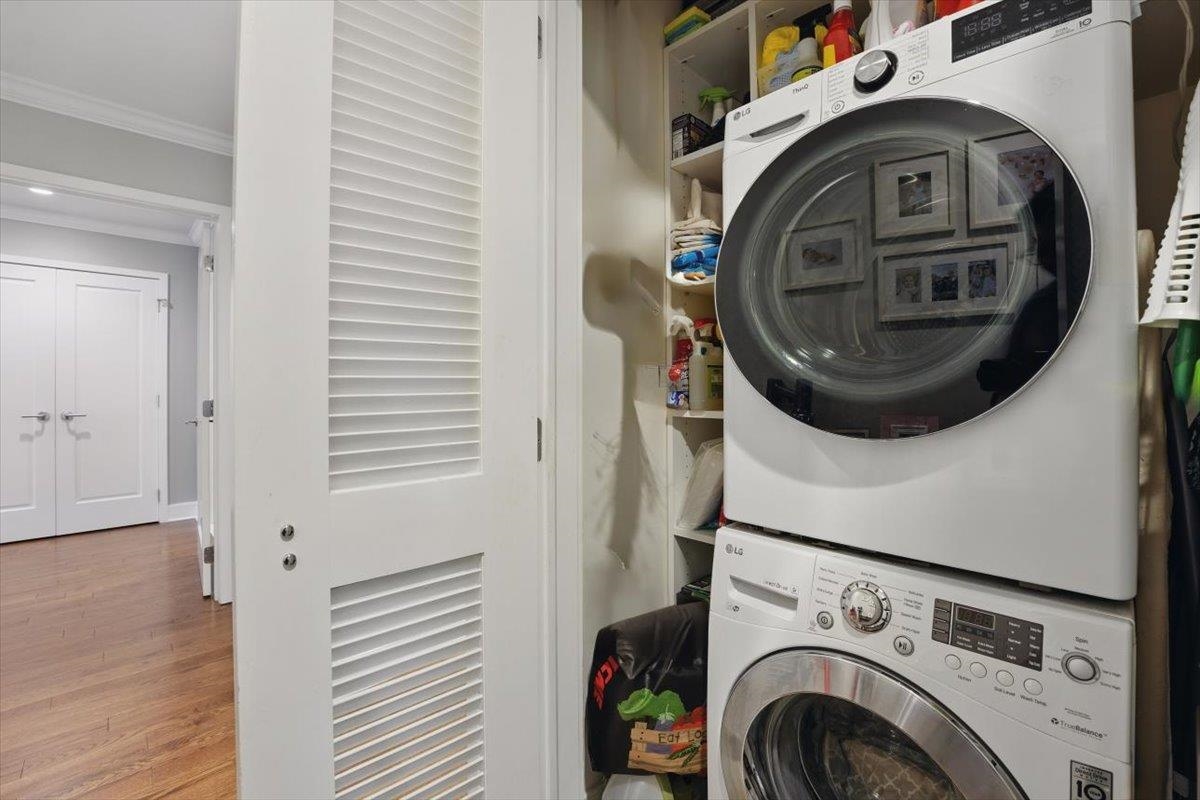 1125 Maxwell Lane #908, Hoboken, New Jersey image 16