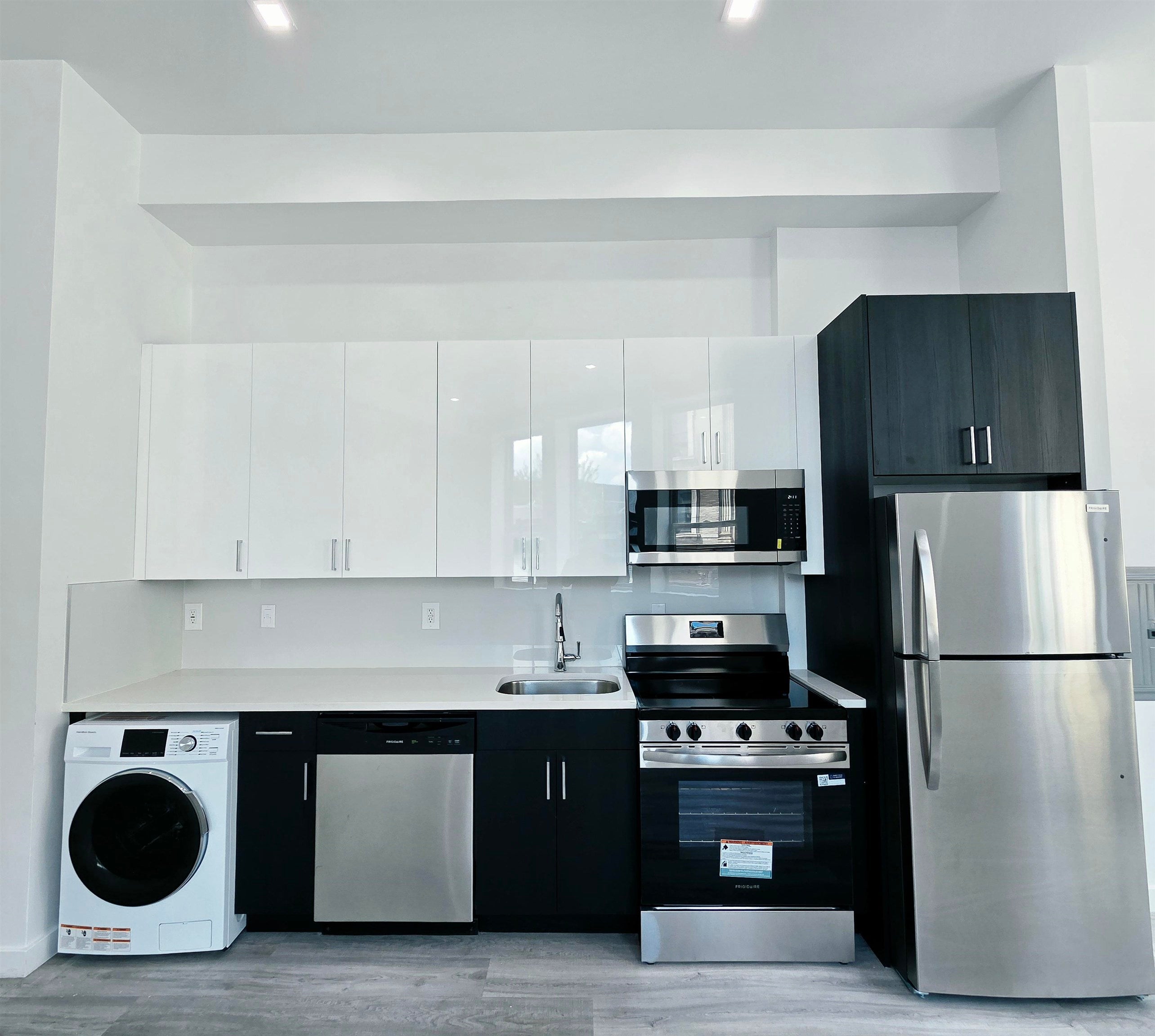 Search Homes 4 665 NEWARK AVE 201