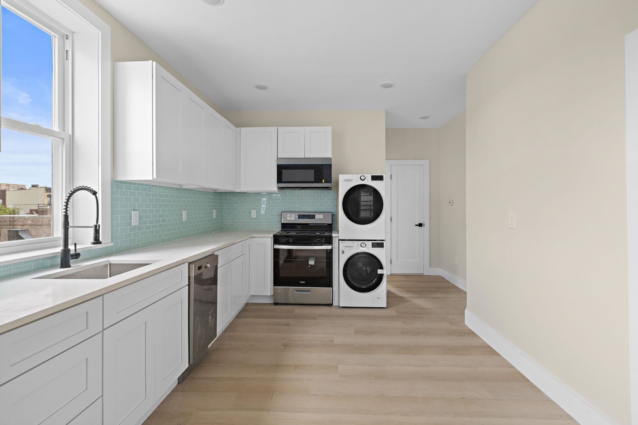 452 1st St #6, Hoboken, New Jersey image 8