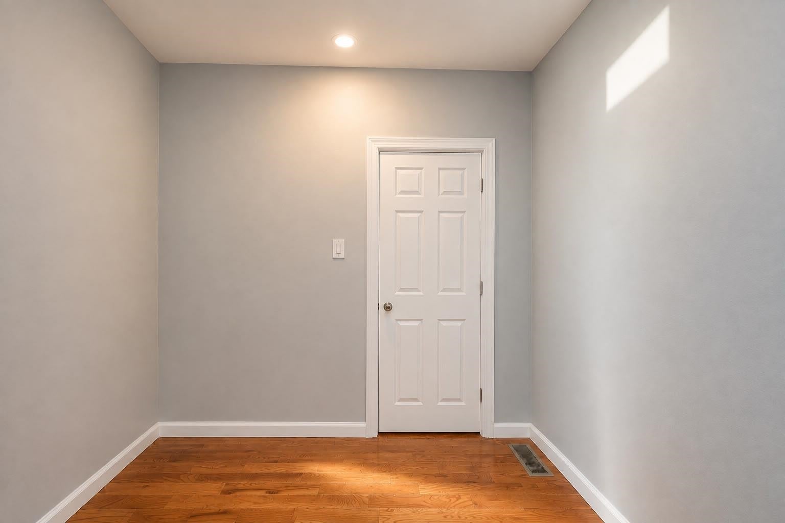 Search Homes 4 62 VAN REYPEN ST