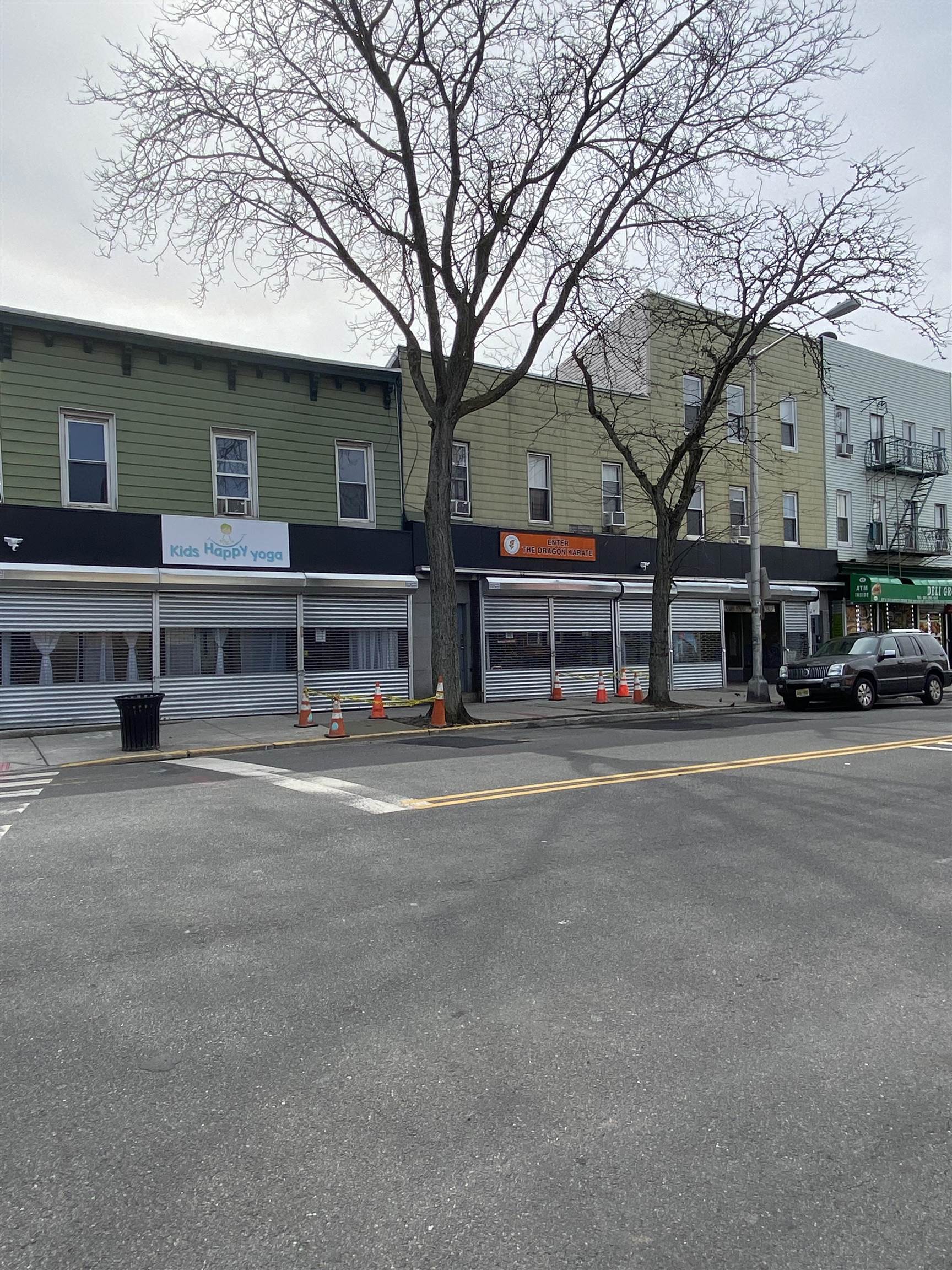94-100 OCEAN AVE