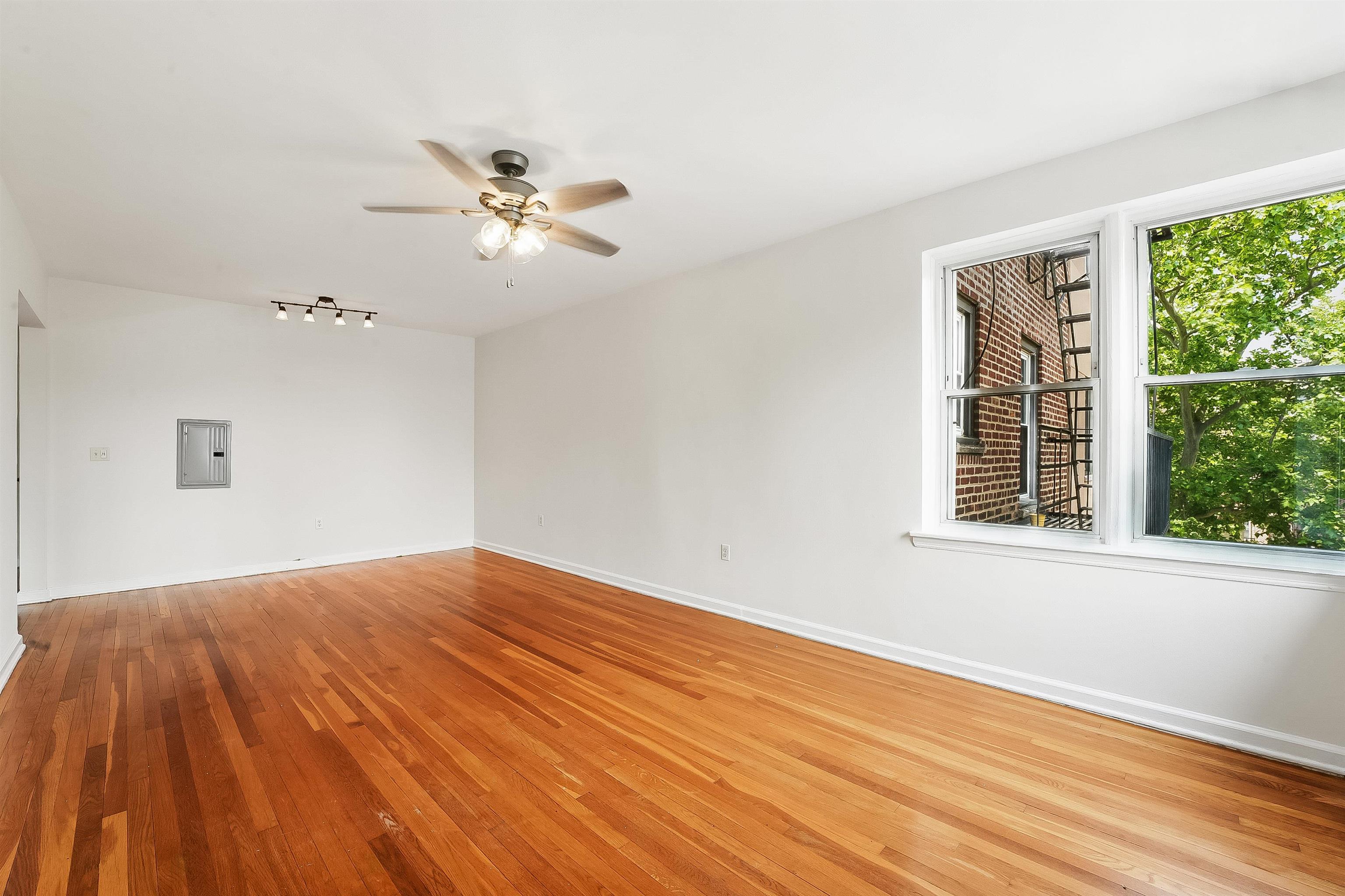 2520 Kennedy Blvd #4J, Jersey City, New Jersey image 4