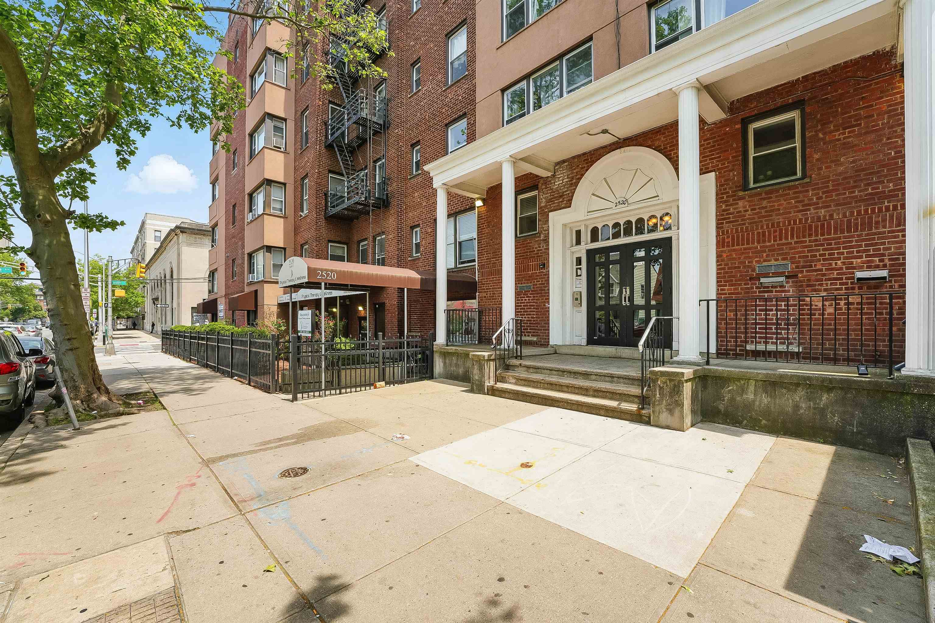 2520 Kennedy Blvd #4J, Jersey City, New Jersey image 18